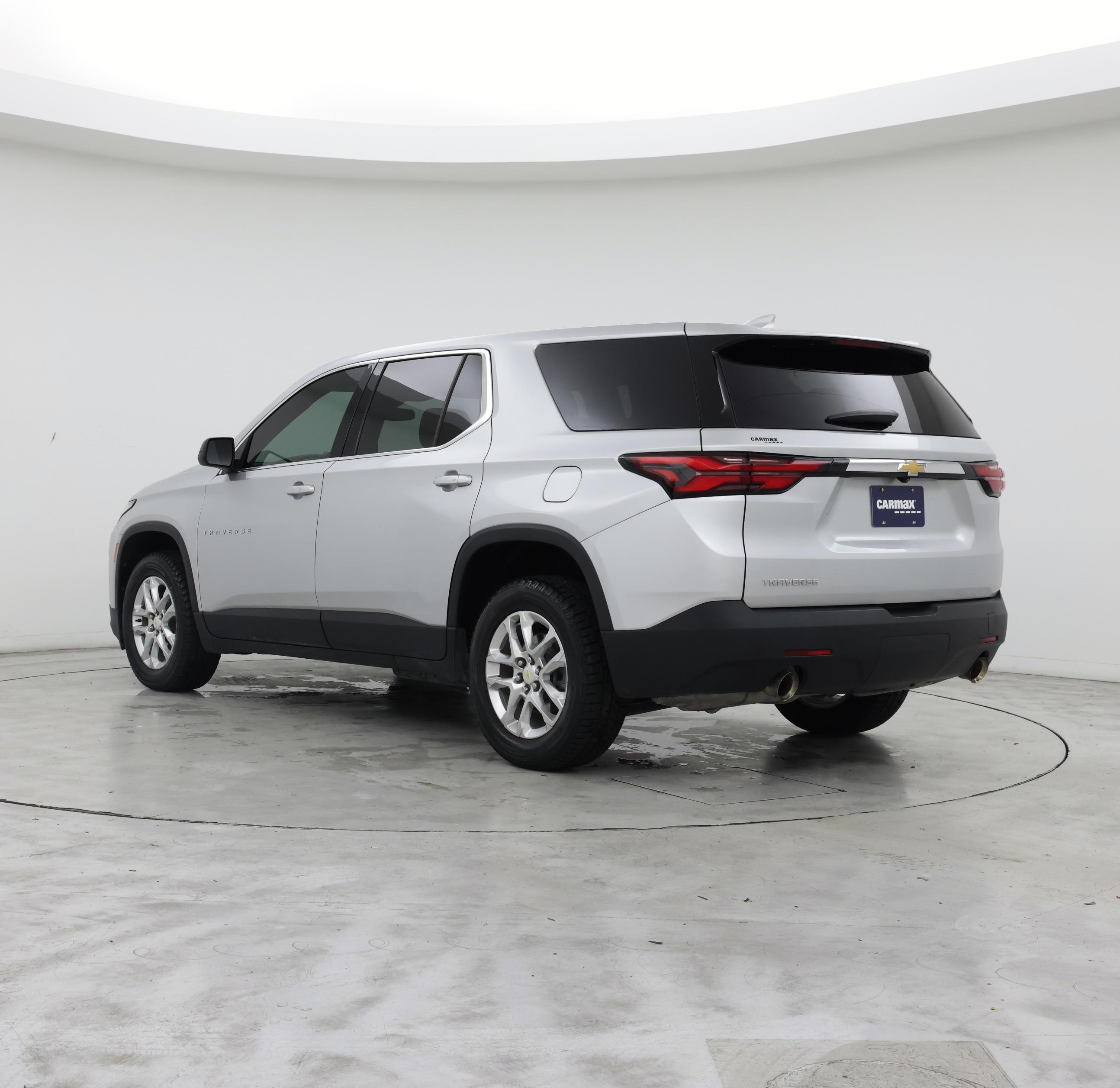 Thumbnail: 2022 Chevrolet Traverse - 2