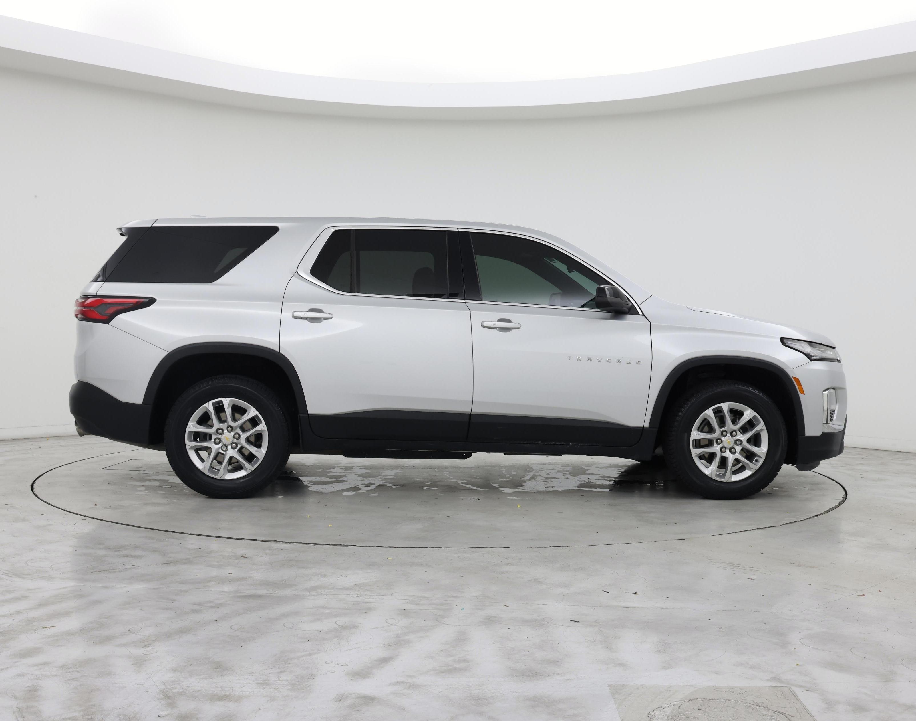 Thumbnail: 2022 Chevrolet Traverse - 7