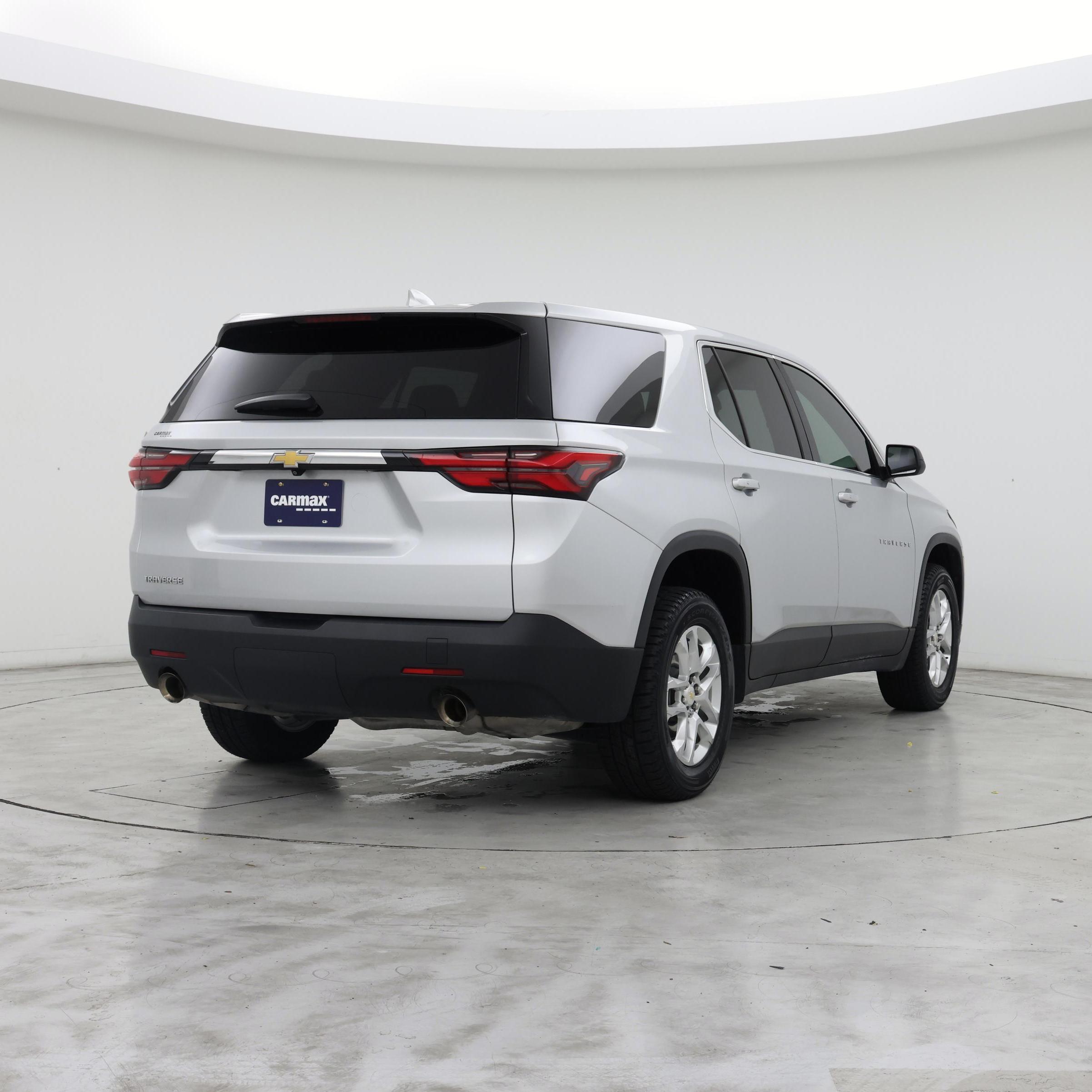 Thumbnail: 2022 Chevrolet Traverse - 8