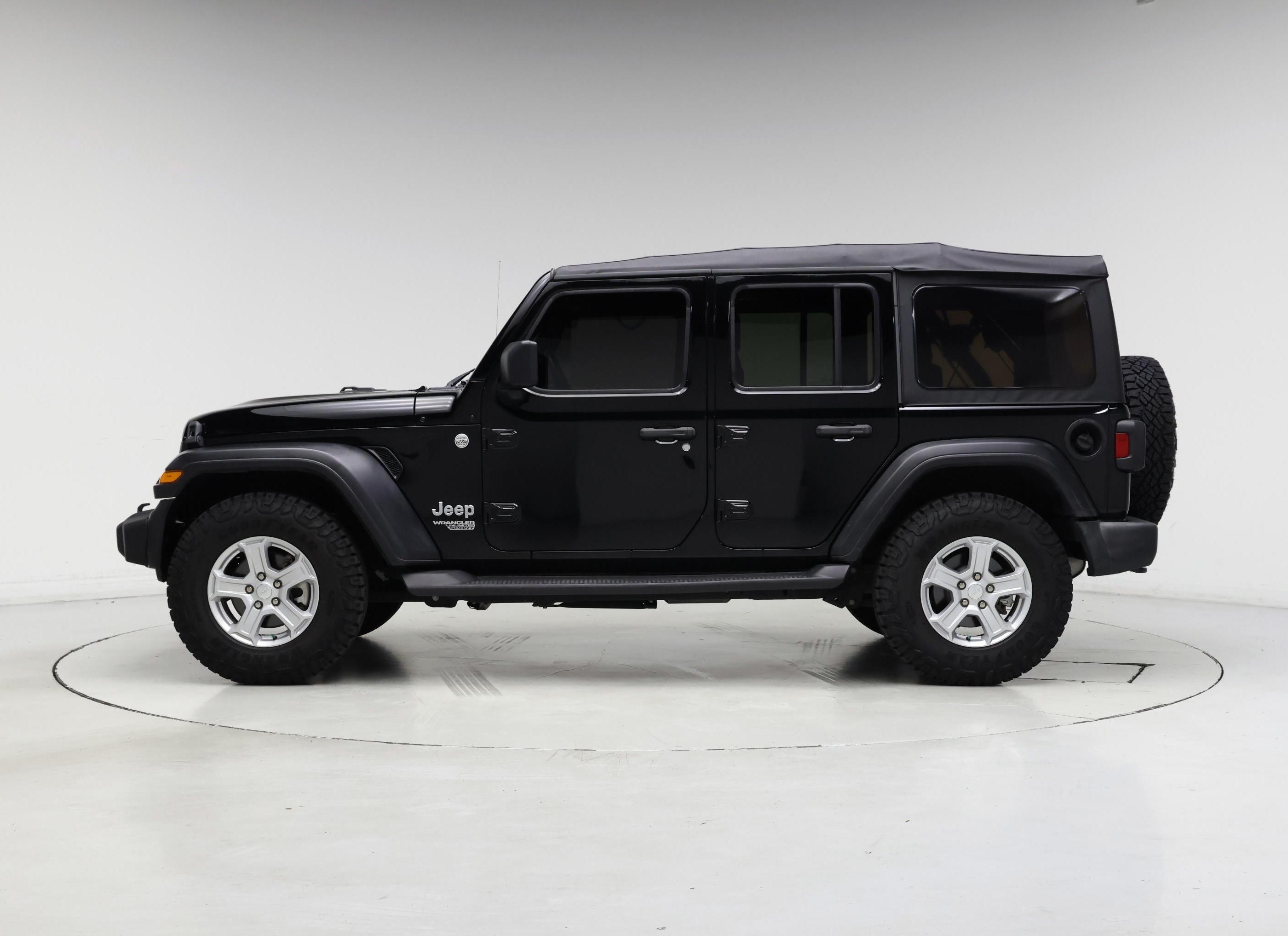 Thumbnail: 2021 Jeep Wrangler - 3