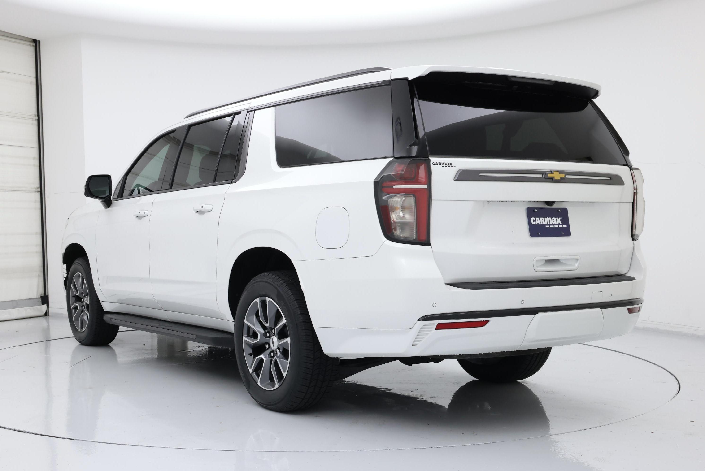 Thumbnail: 2022 Chevrolet Suburban - 2