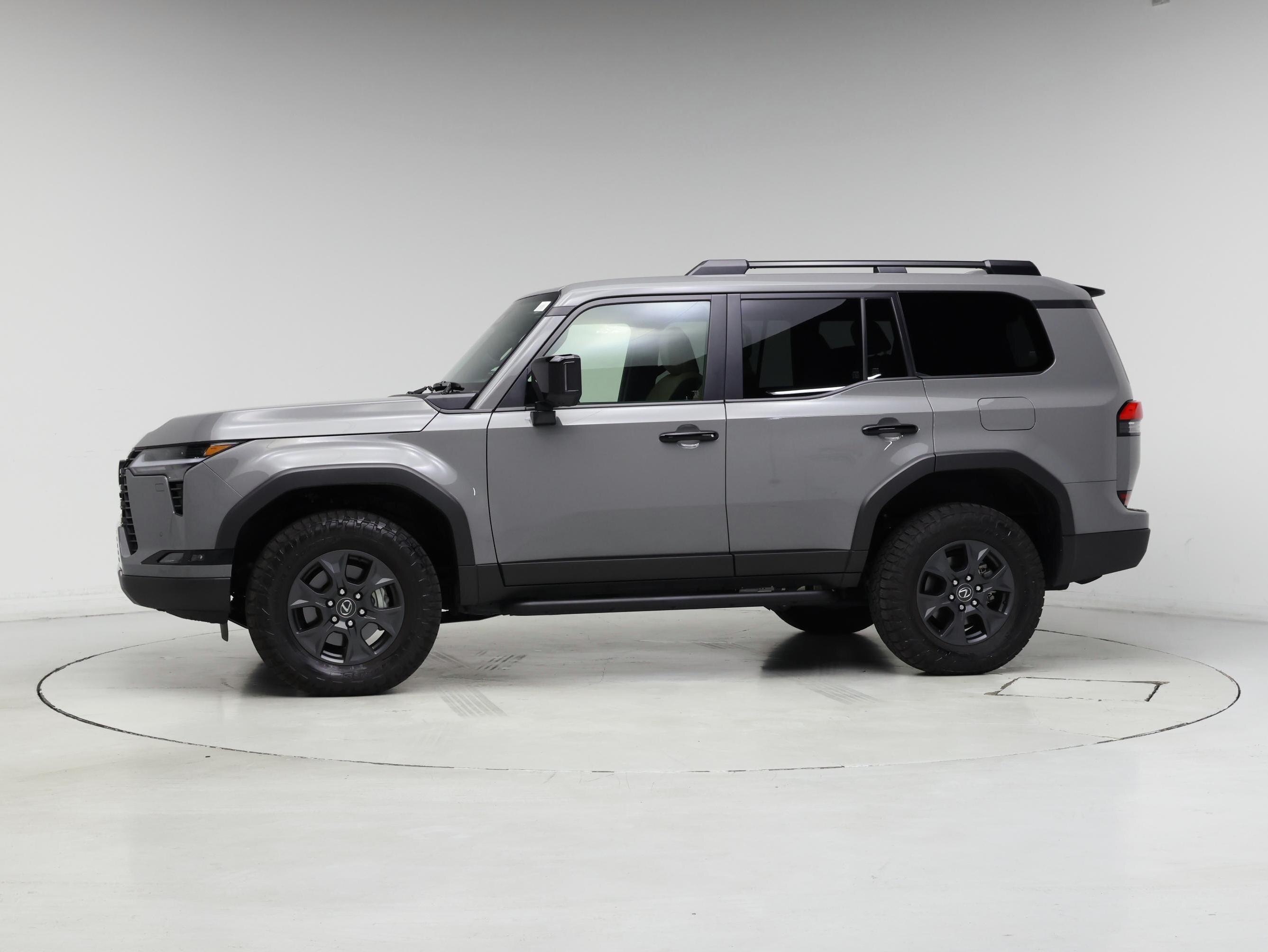 Thumbnail: 2024 Lexus GX - 3