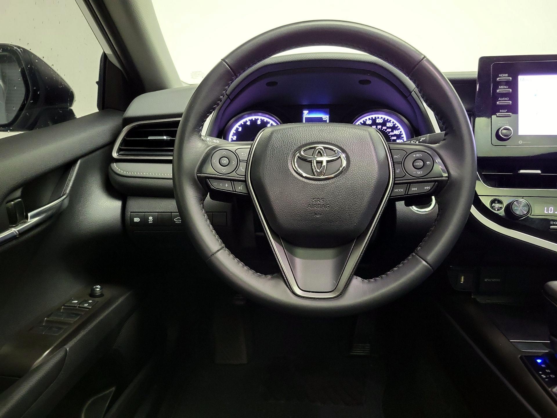 Thumbnail: 2024 Toyota Camry - 10