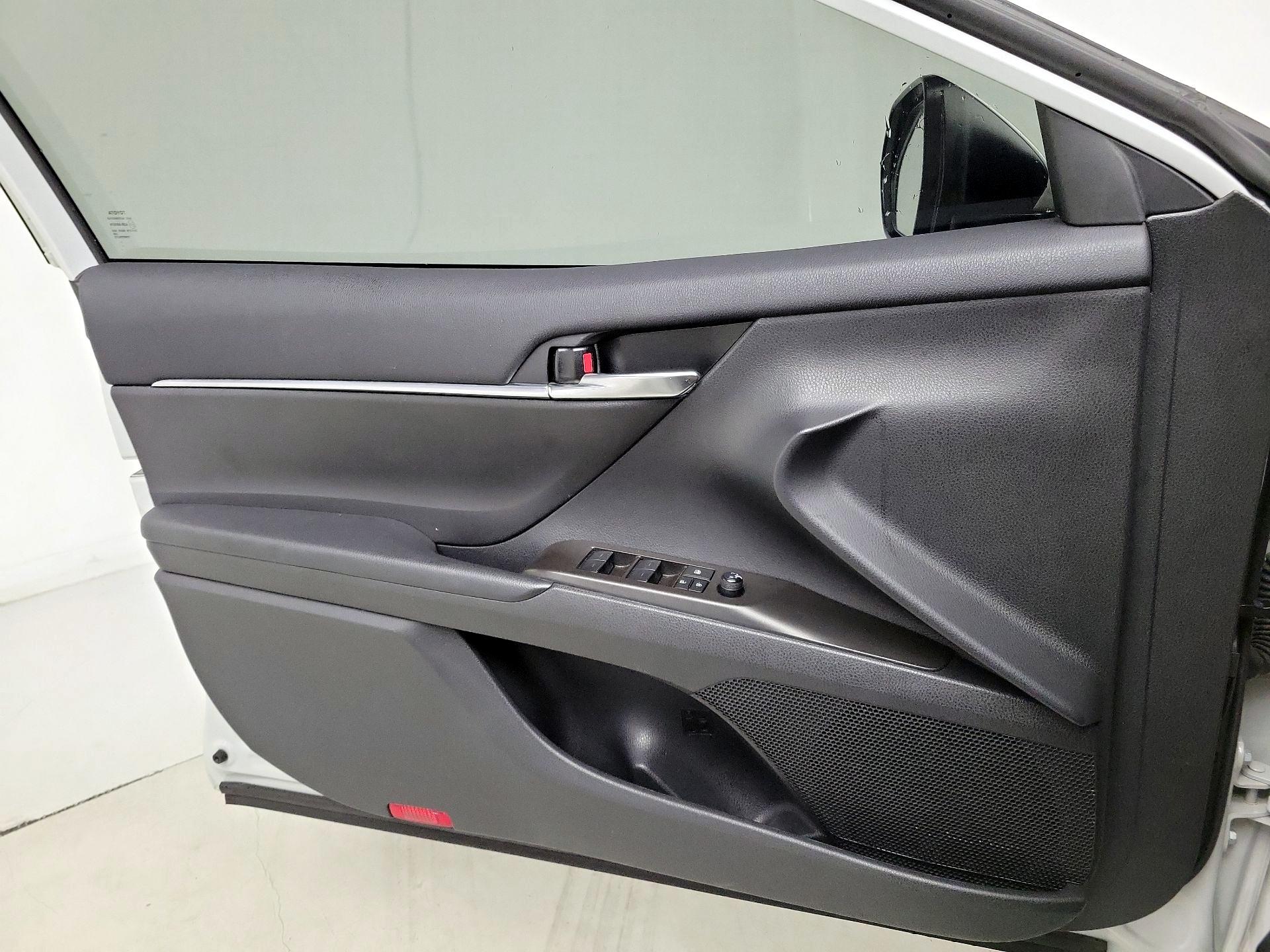 Thumbnail: 2024 Toyota Camry - 12