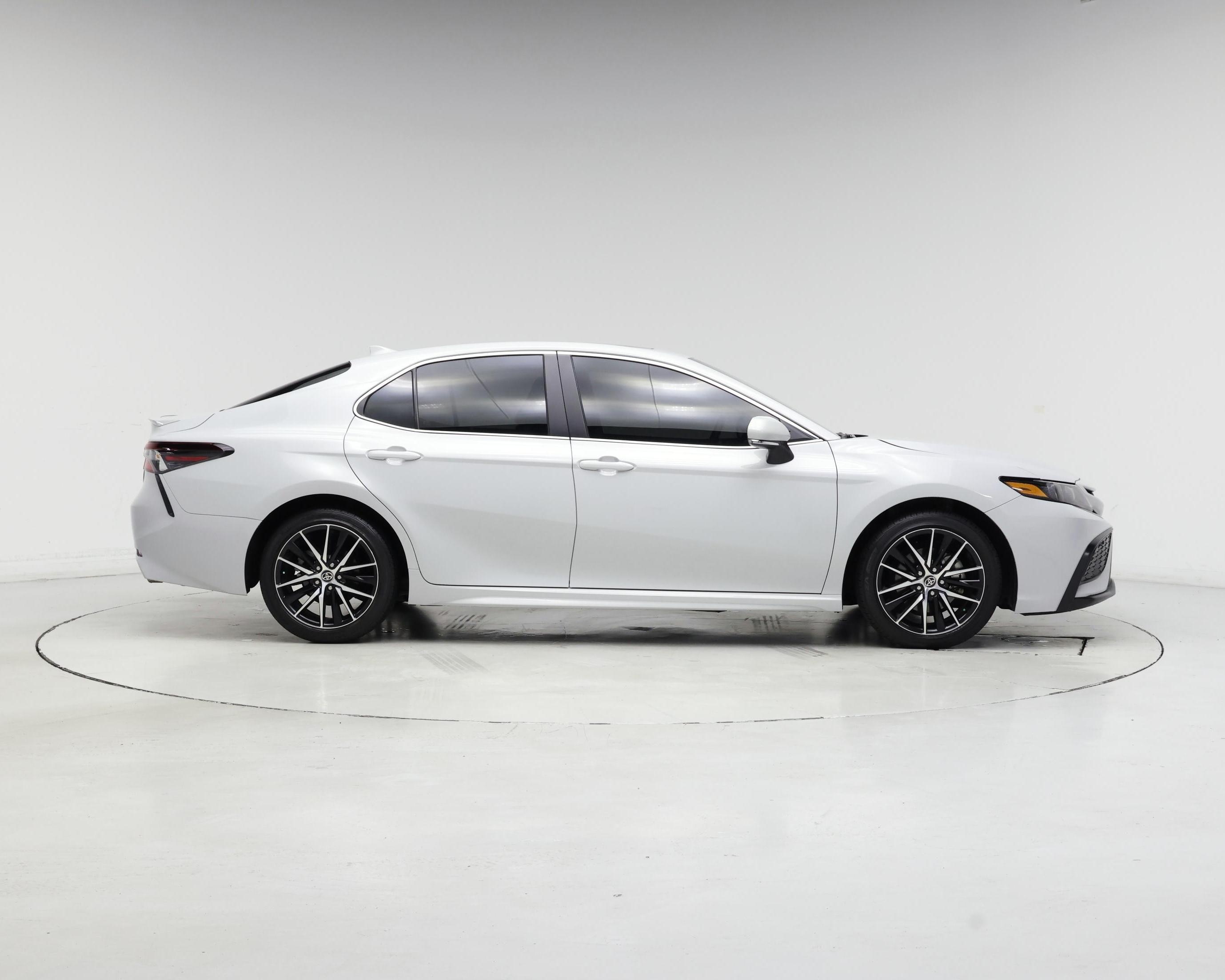 Thumbnail: 2024 Toyota Camry - 7