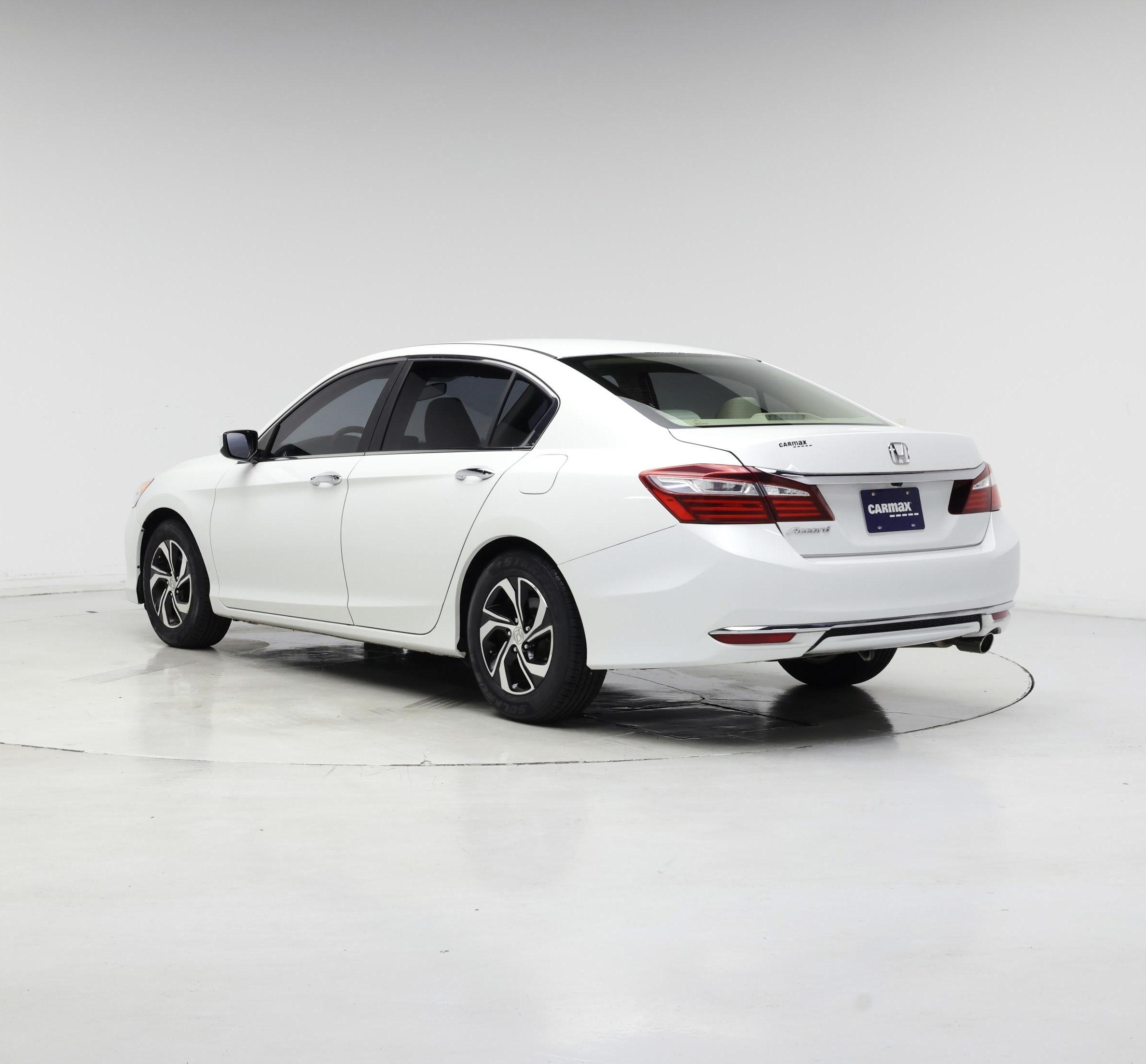 Thumbnail: 2017 Honda Accord - 2