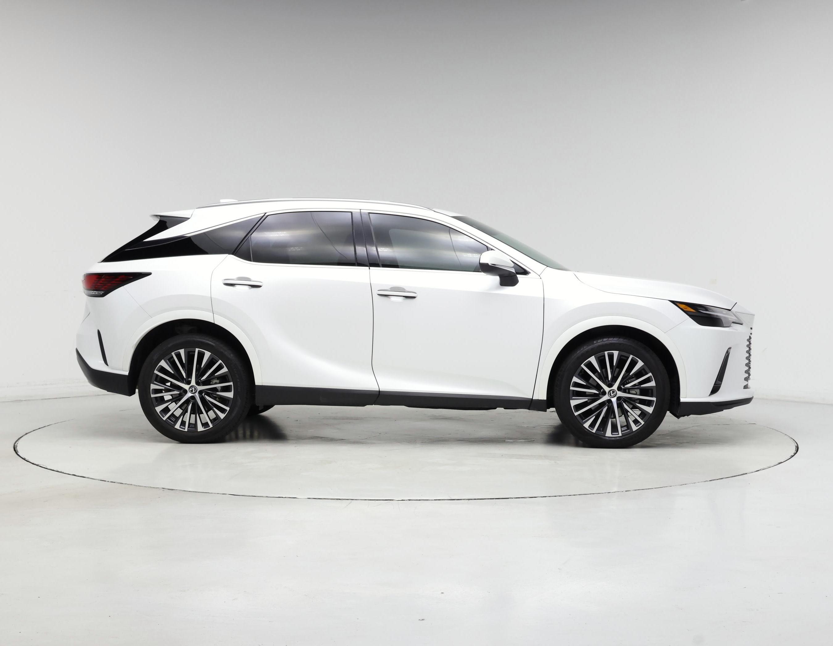 Thumbnail: 2024 Lexus RX - 7