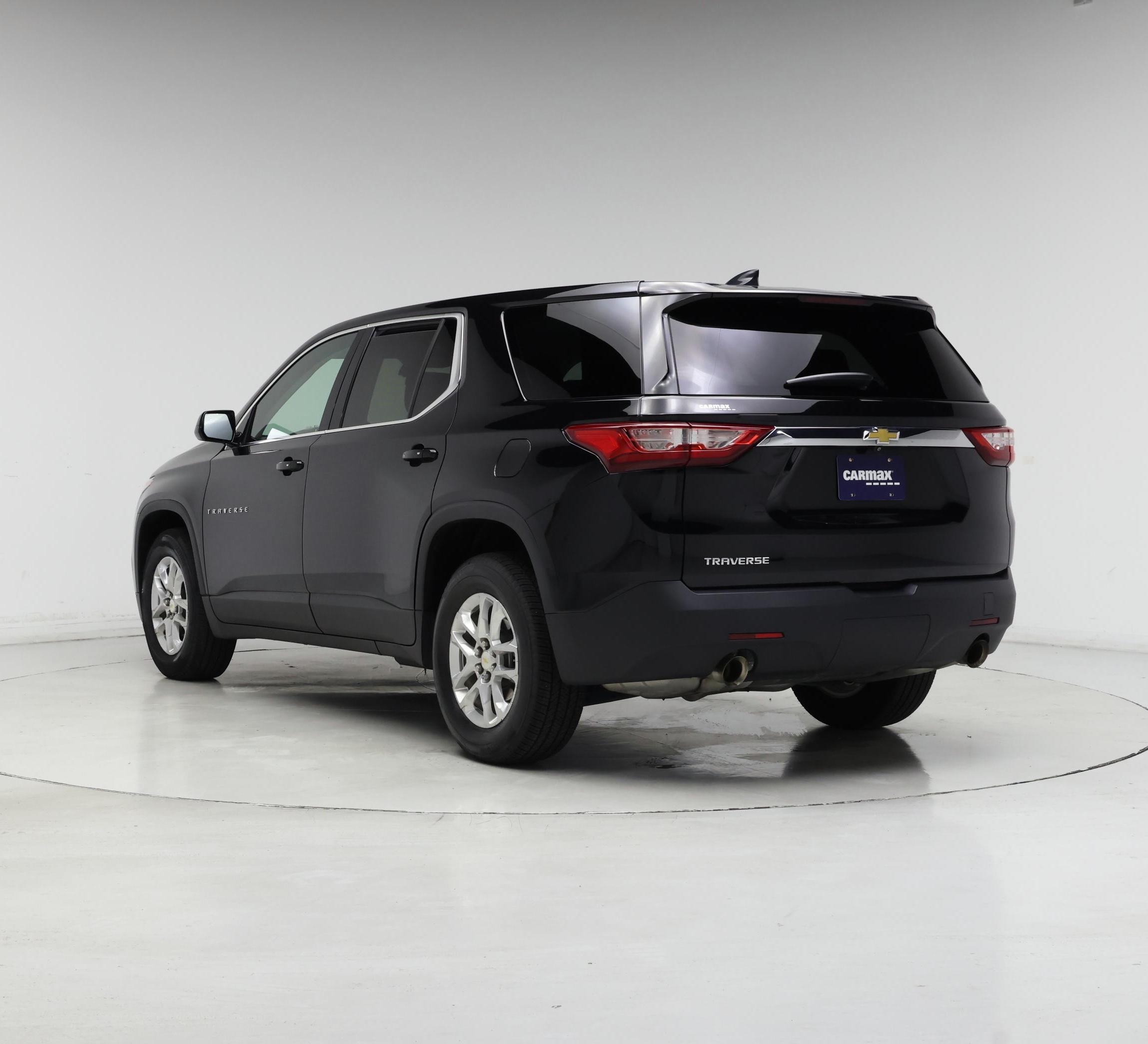 Thumbnail: 2020 Chevrolet Traverse - 2