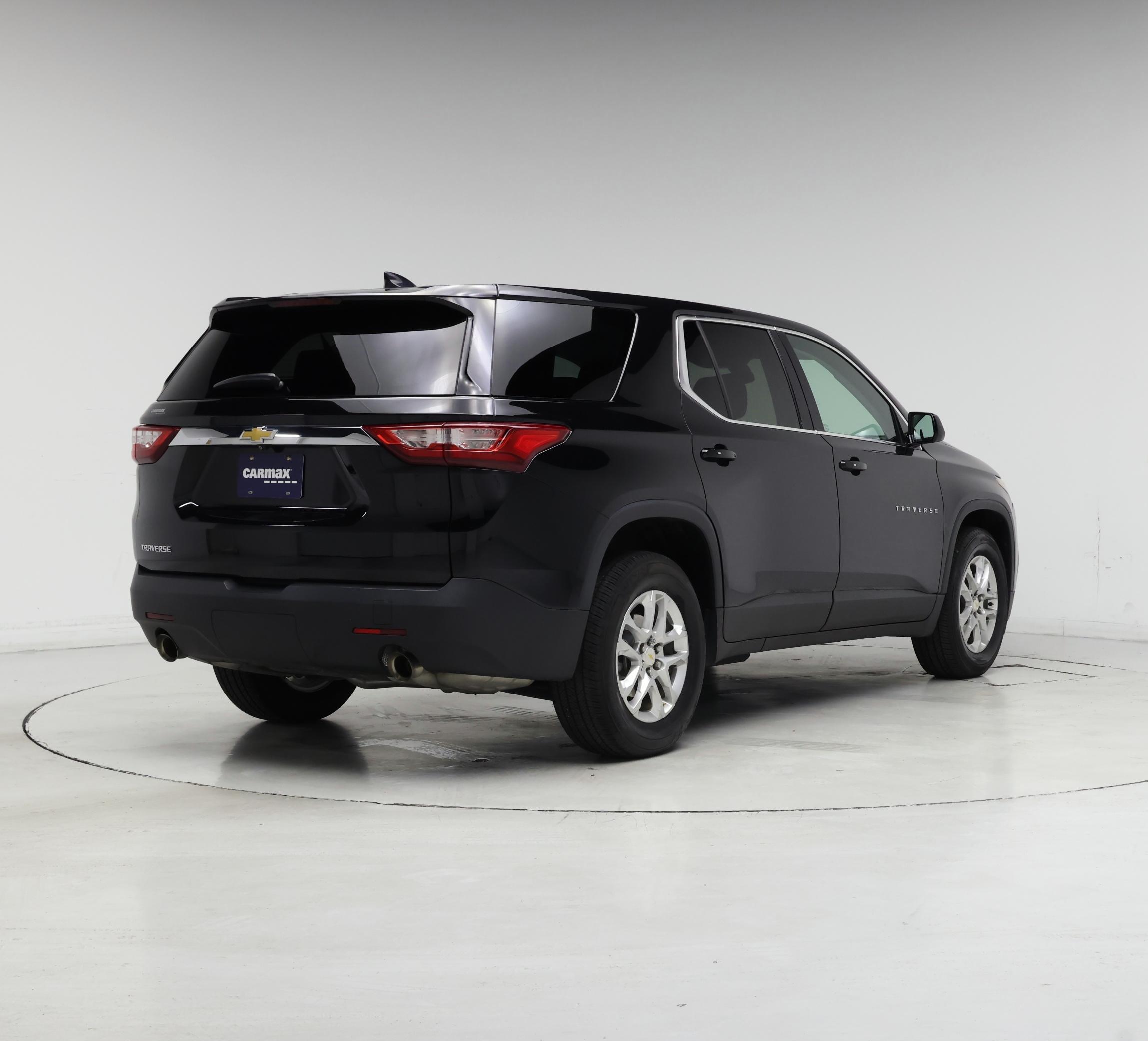 Thumbnail: 2020 Chevrolet Traverse - 8
