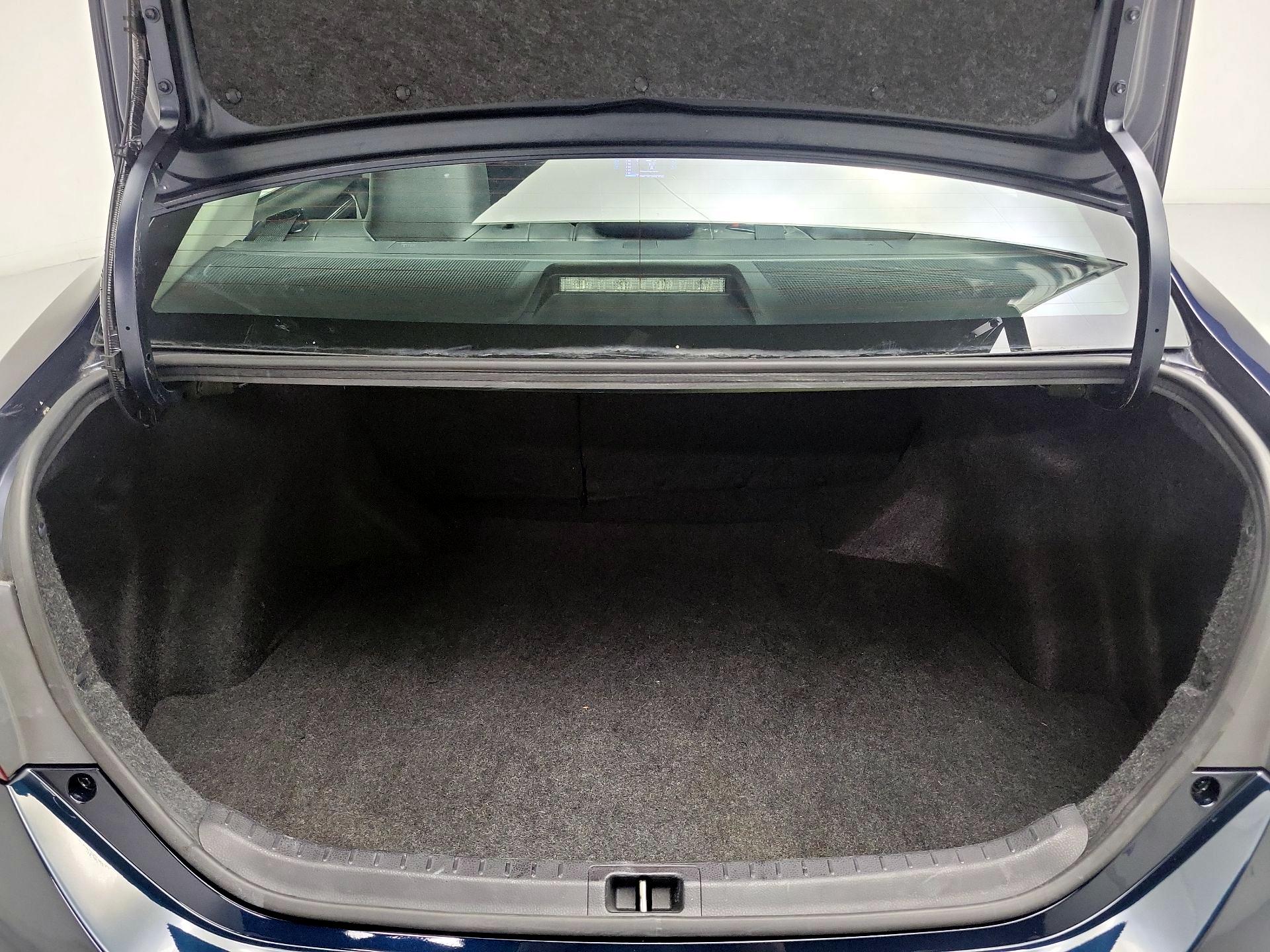 Thumbnail: 2019 Toyota Corolla - 20