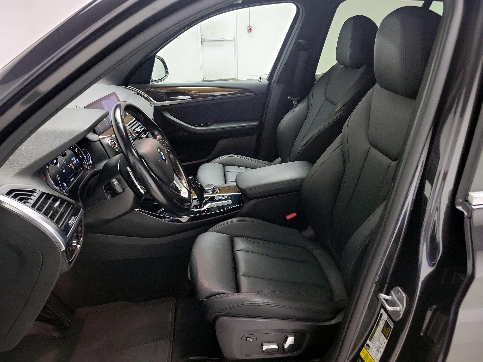 Thumbnail: 2019 BMW X3 - 11