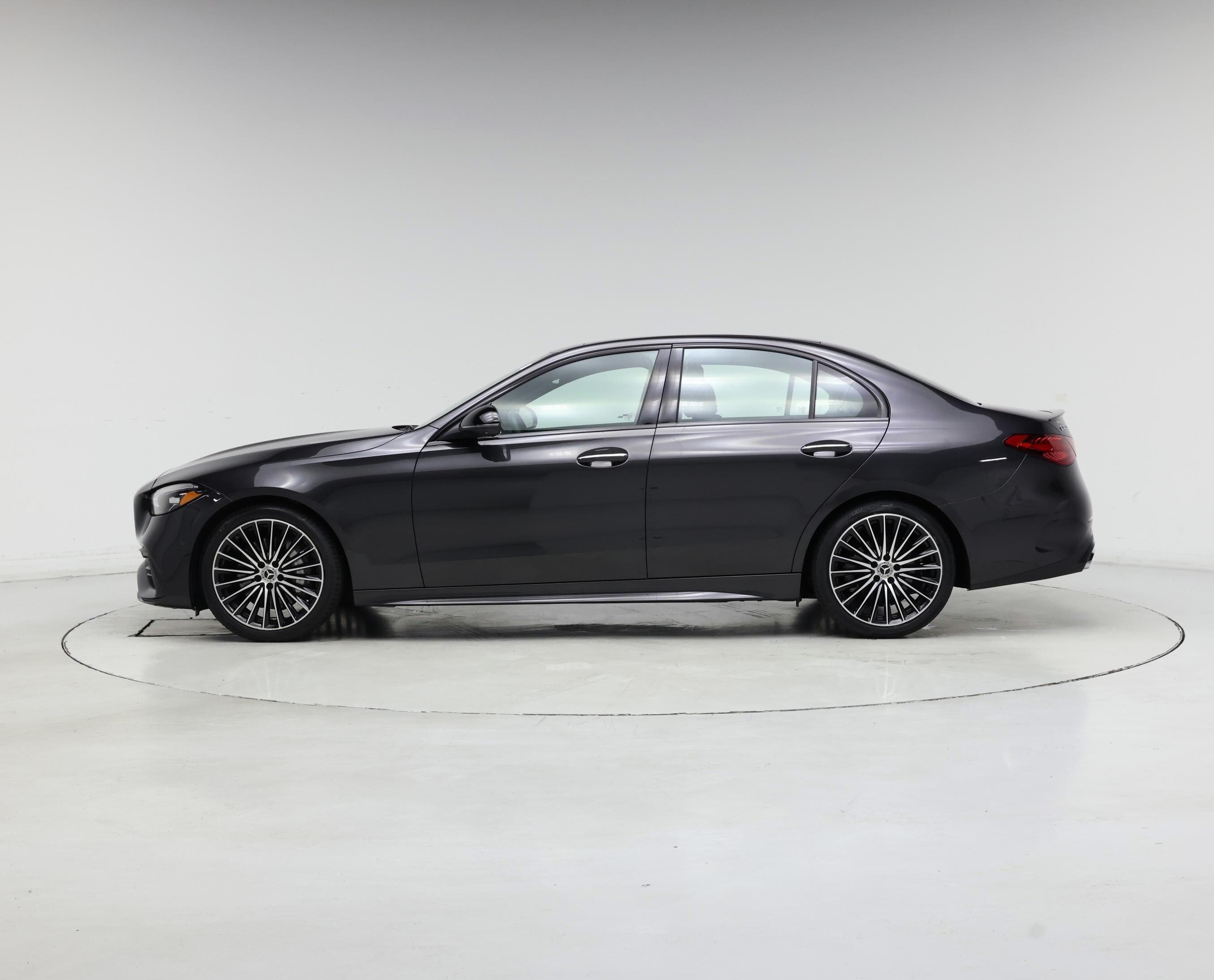 Thumbnail: 2023 Mercedes-Benz C-Class - 3