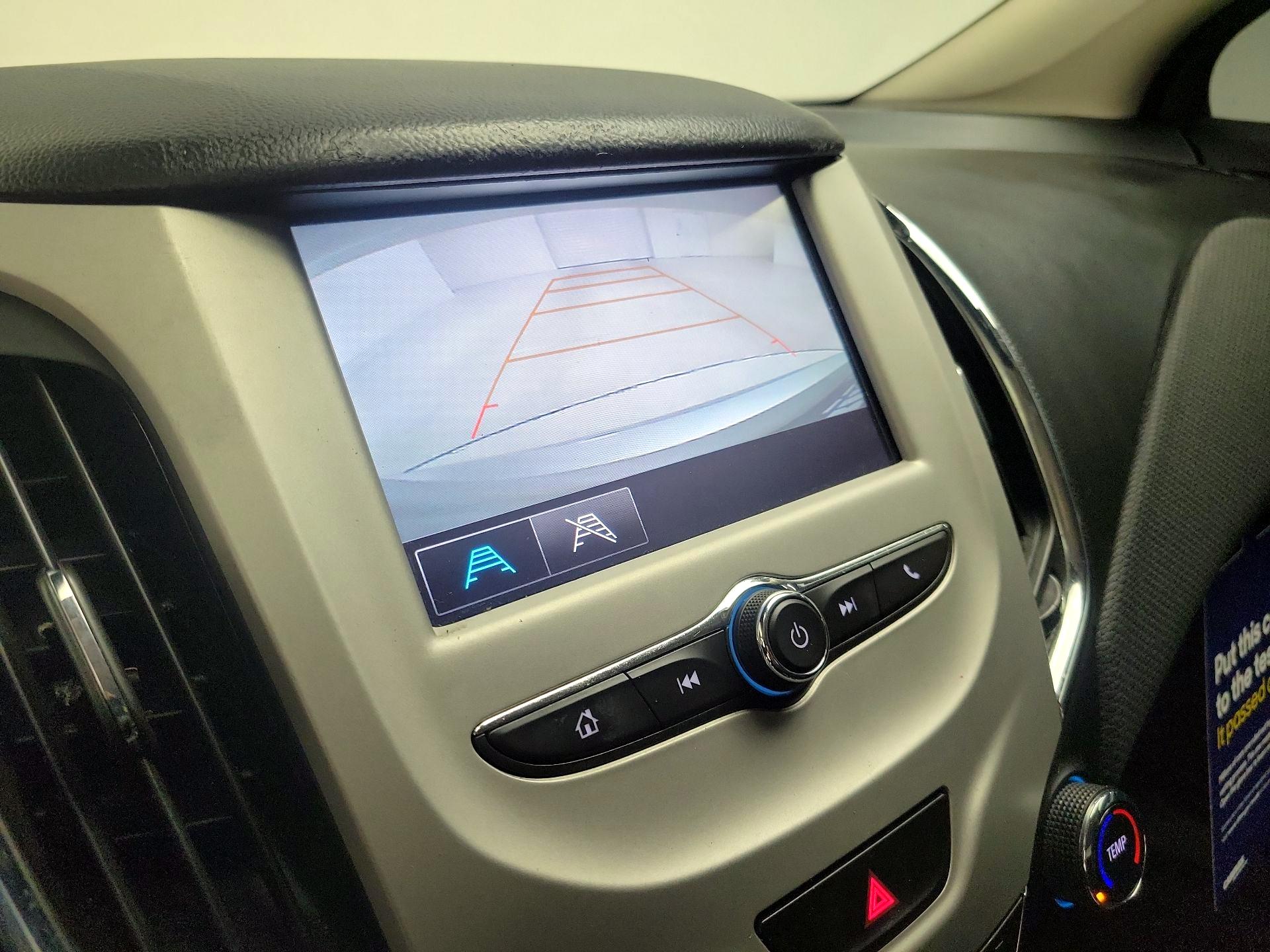 Thumbnail: 2018 Chevrolet Cruze - 14