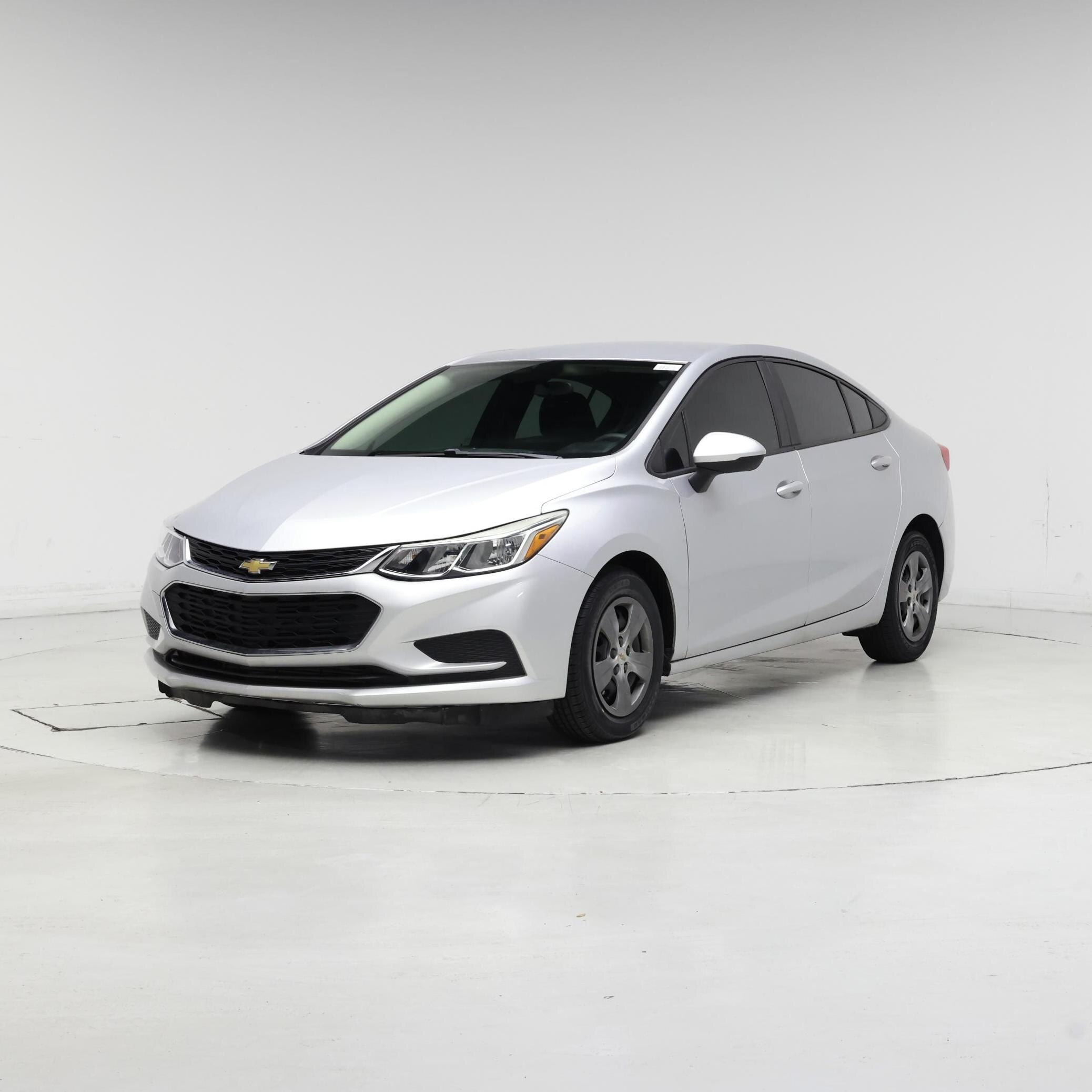 Thumbnail: 2018 Chevrolet Cruze - 4
