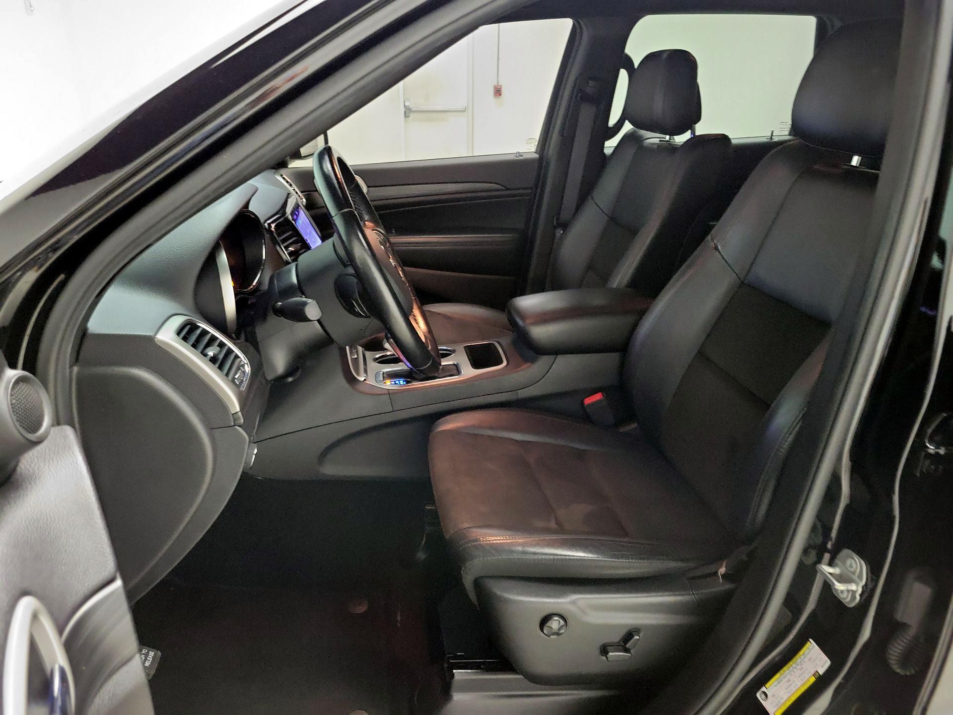 Thumbnail: 2021 Jeep Grand Cherokee - 11