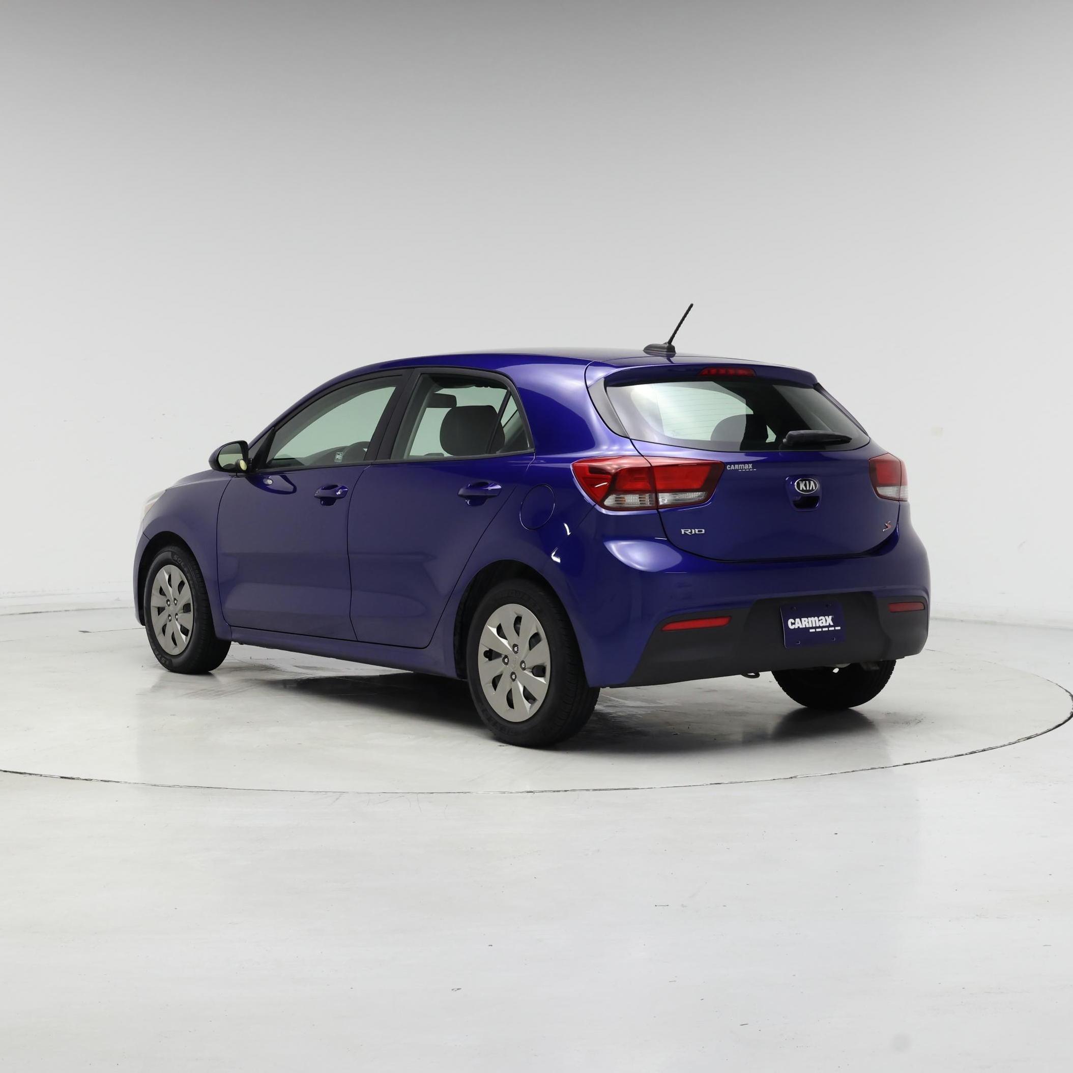 Thumbnail: 2020 Kia Rio5 - 2