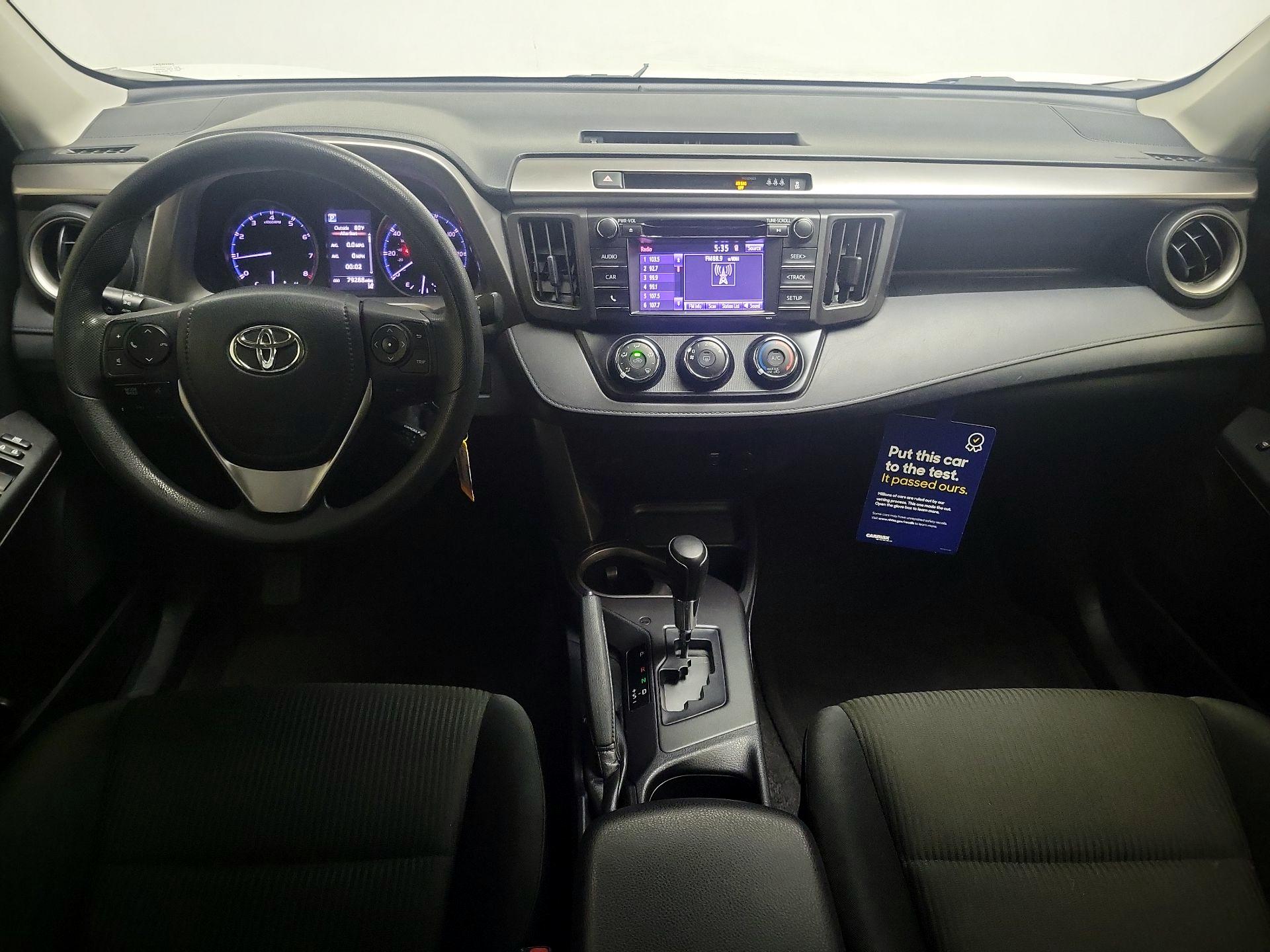 Thumbnail: 2018 Toyota RAV4 - 9
