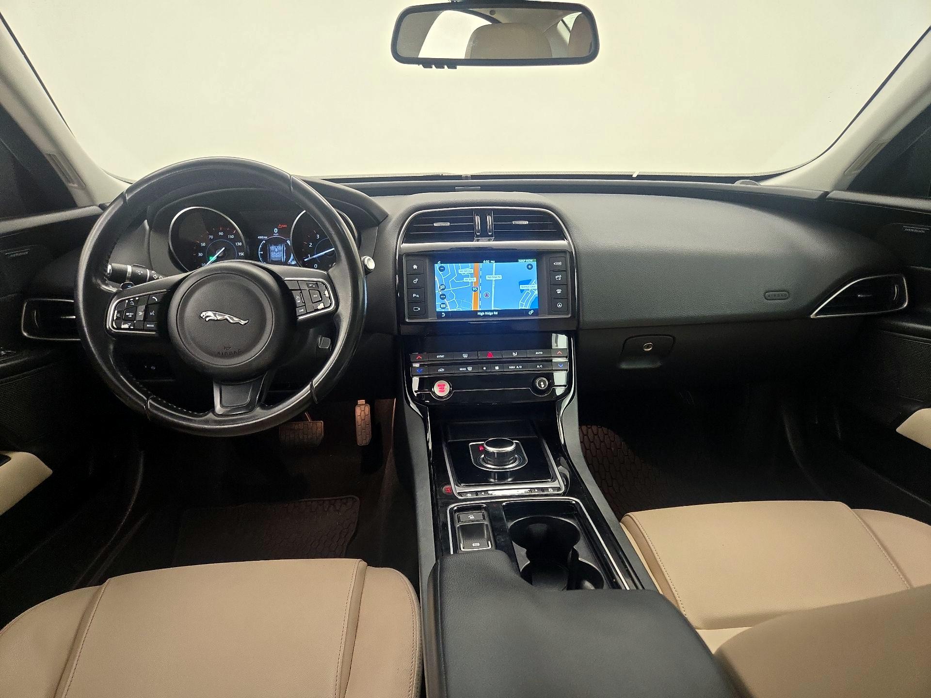 Thumbnail: 2018 Jaguar XE - 9