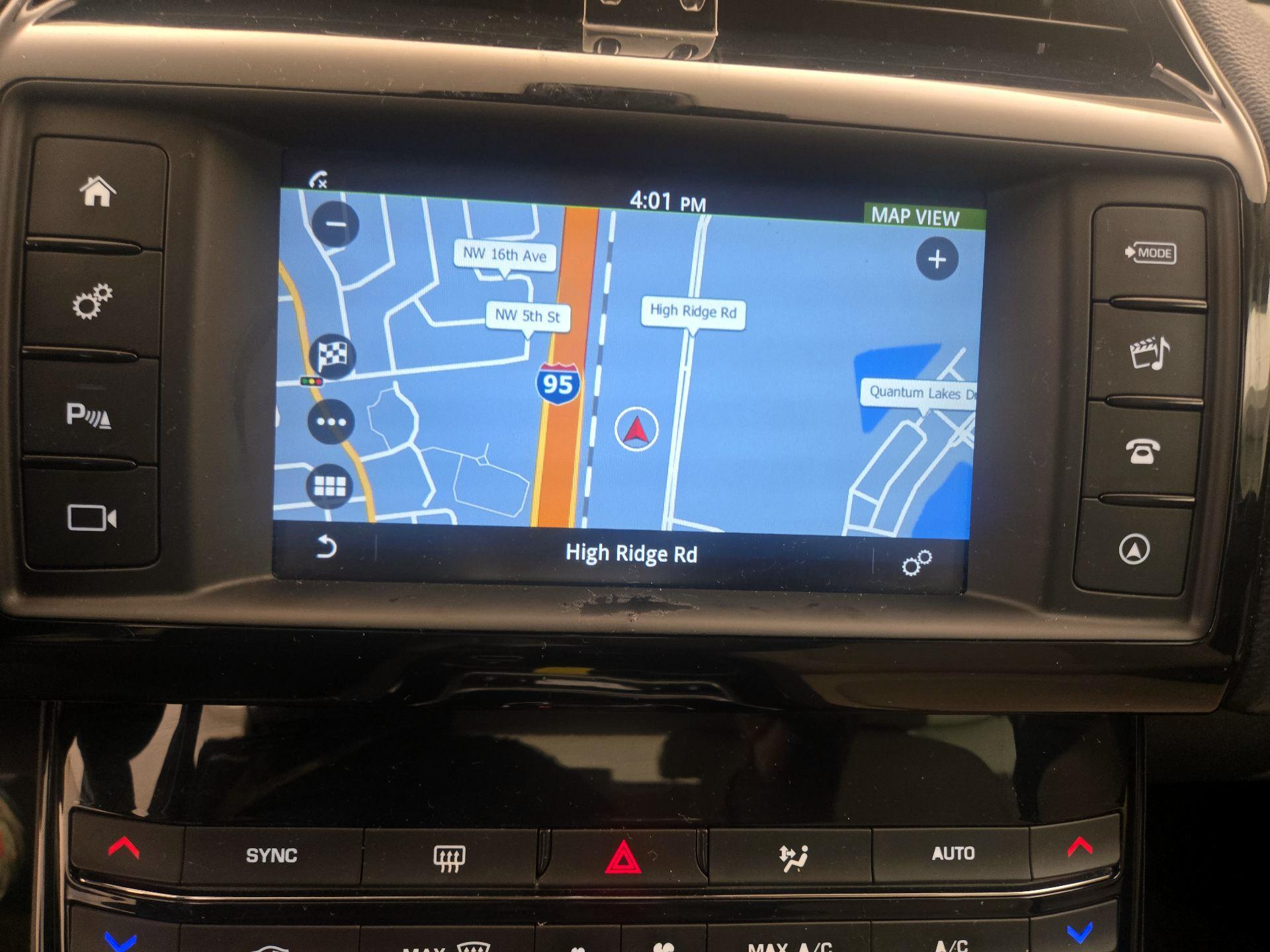 Thumbnail: 2018 Jaguar XE - 14