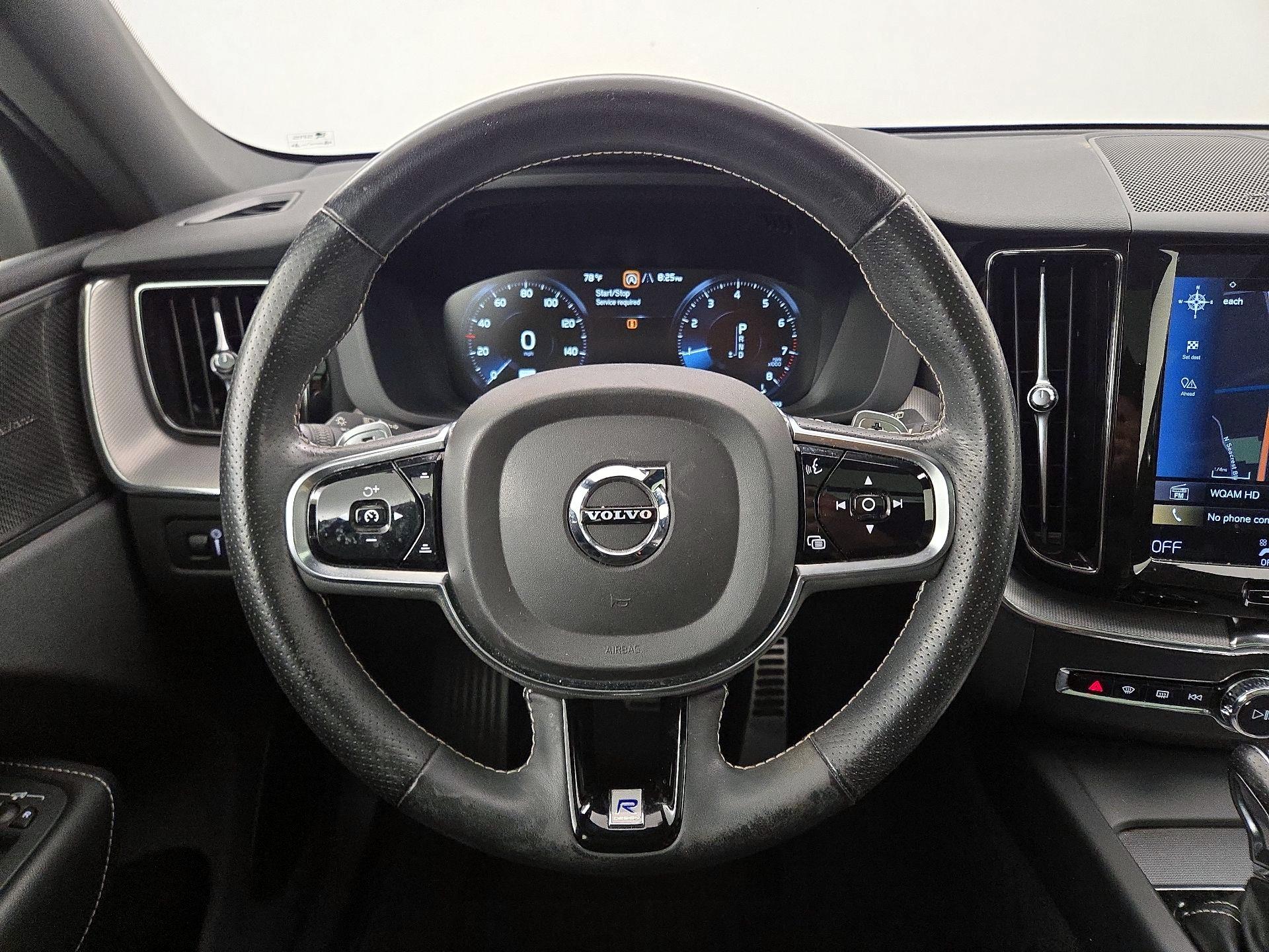 Thumbnail: 2019 Volvo XC60 - 10