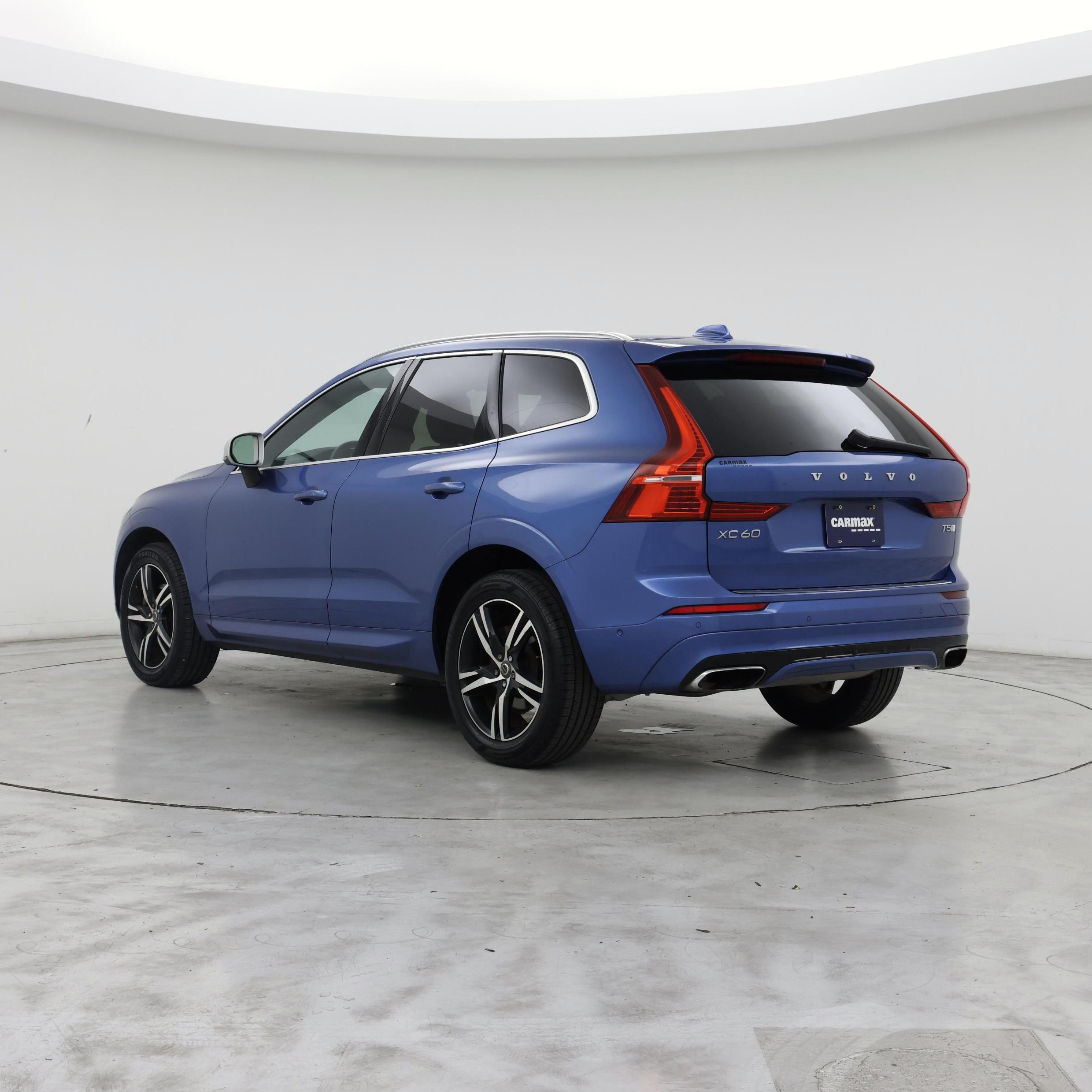 Thumbnail: 2019 Volvo XC60 - 2