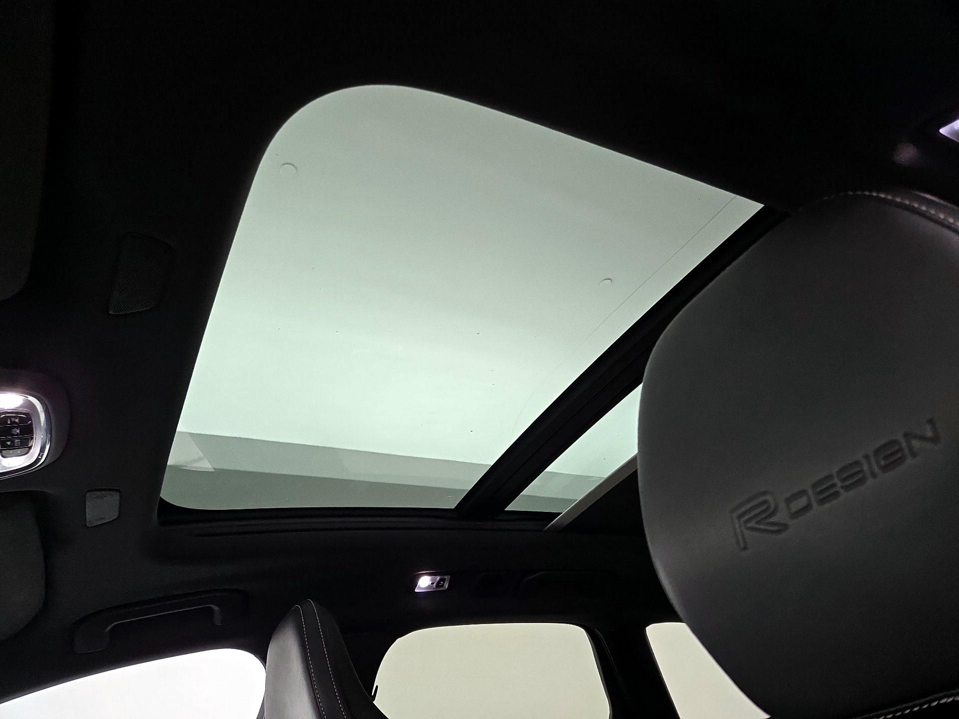 Thumbnail: 2019 Volvo XC60 - 20