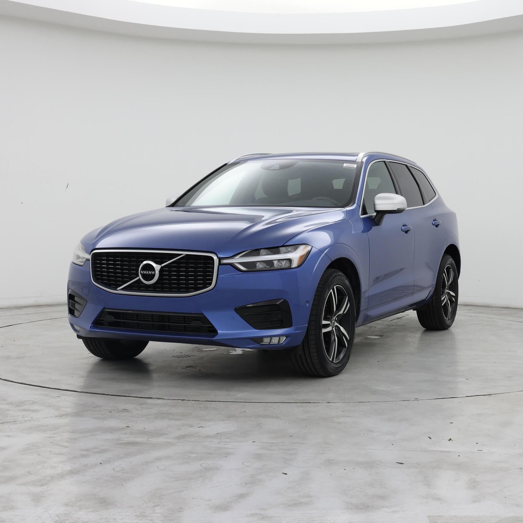 Thumbnail: 2019 Volvo XC60 - 4