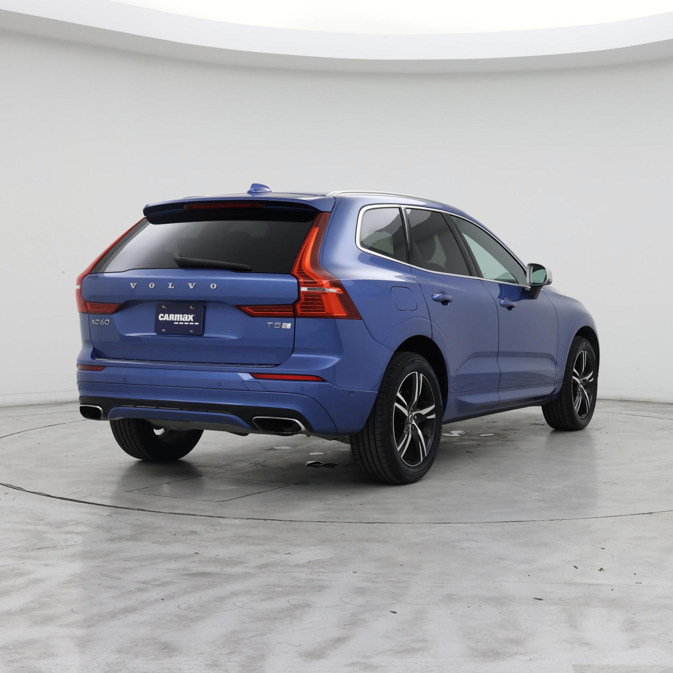 Thumbnail: 2019 Volvo XC60 - 8