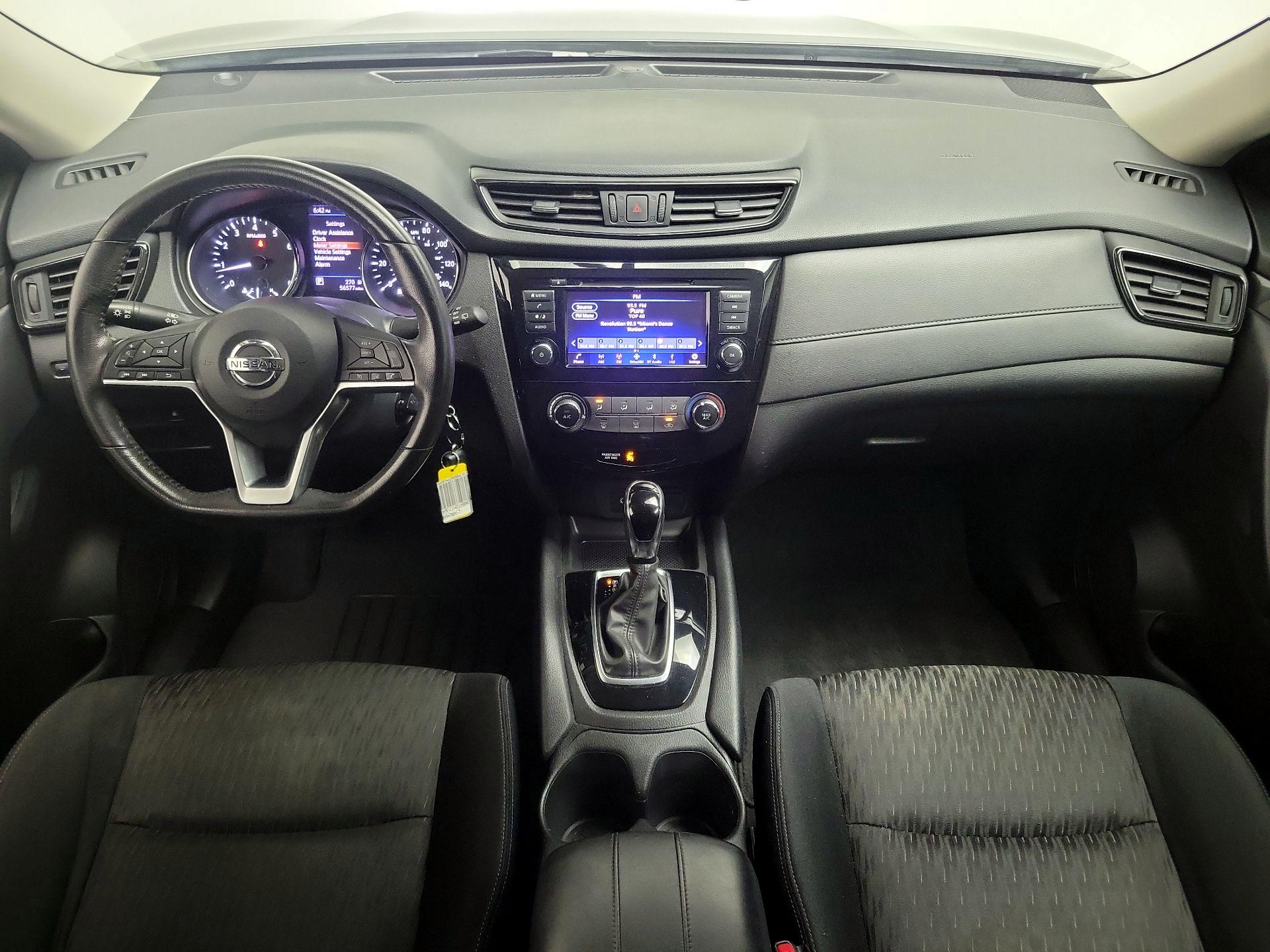 Thumbnail: 2018 Nissan Rogue - 9