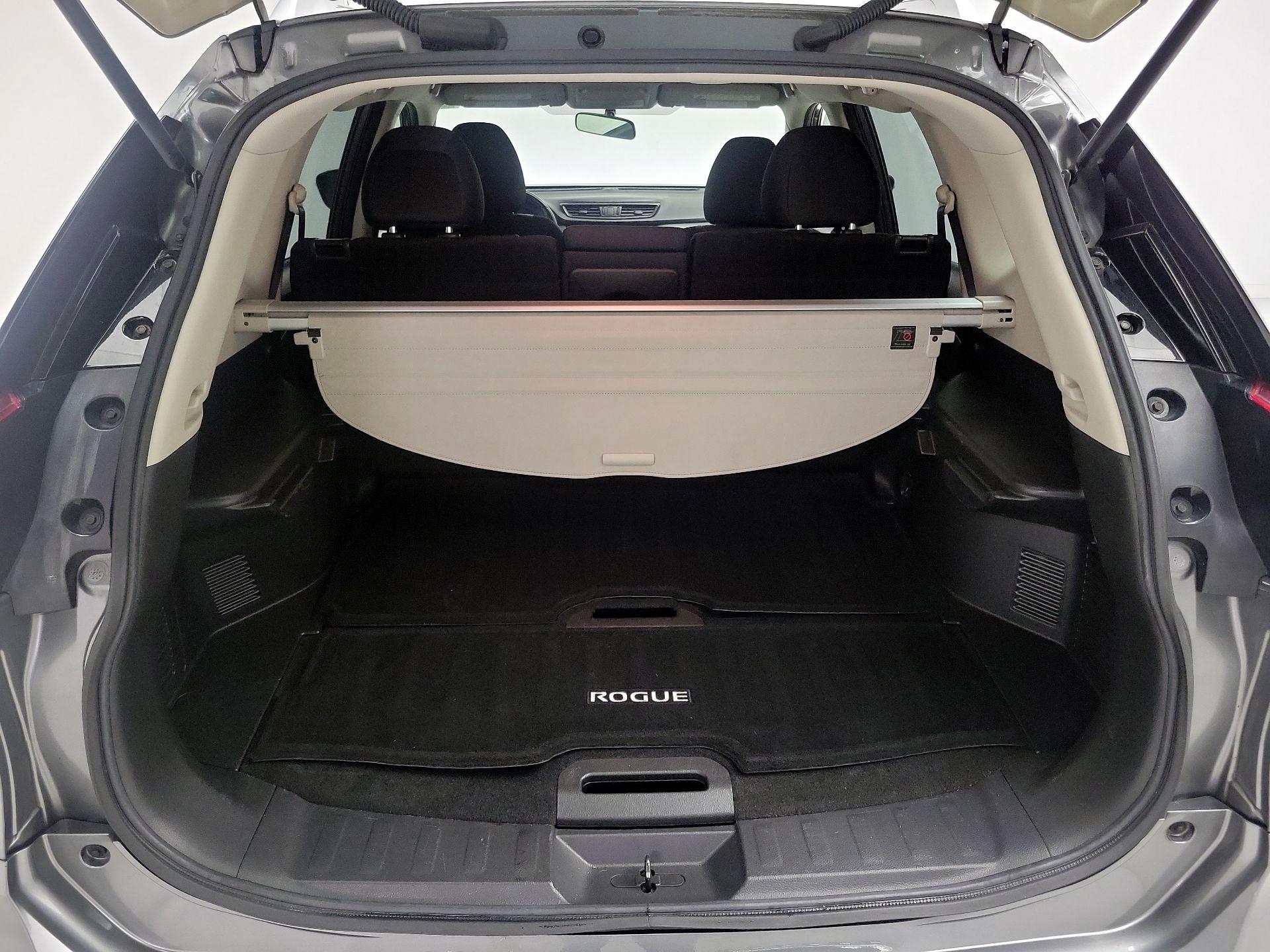 Thumbnail: 2018 Nissan Rogue - 20