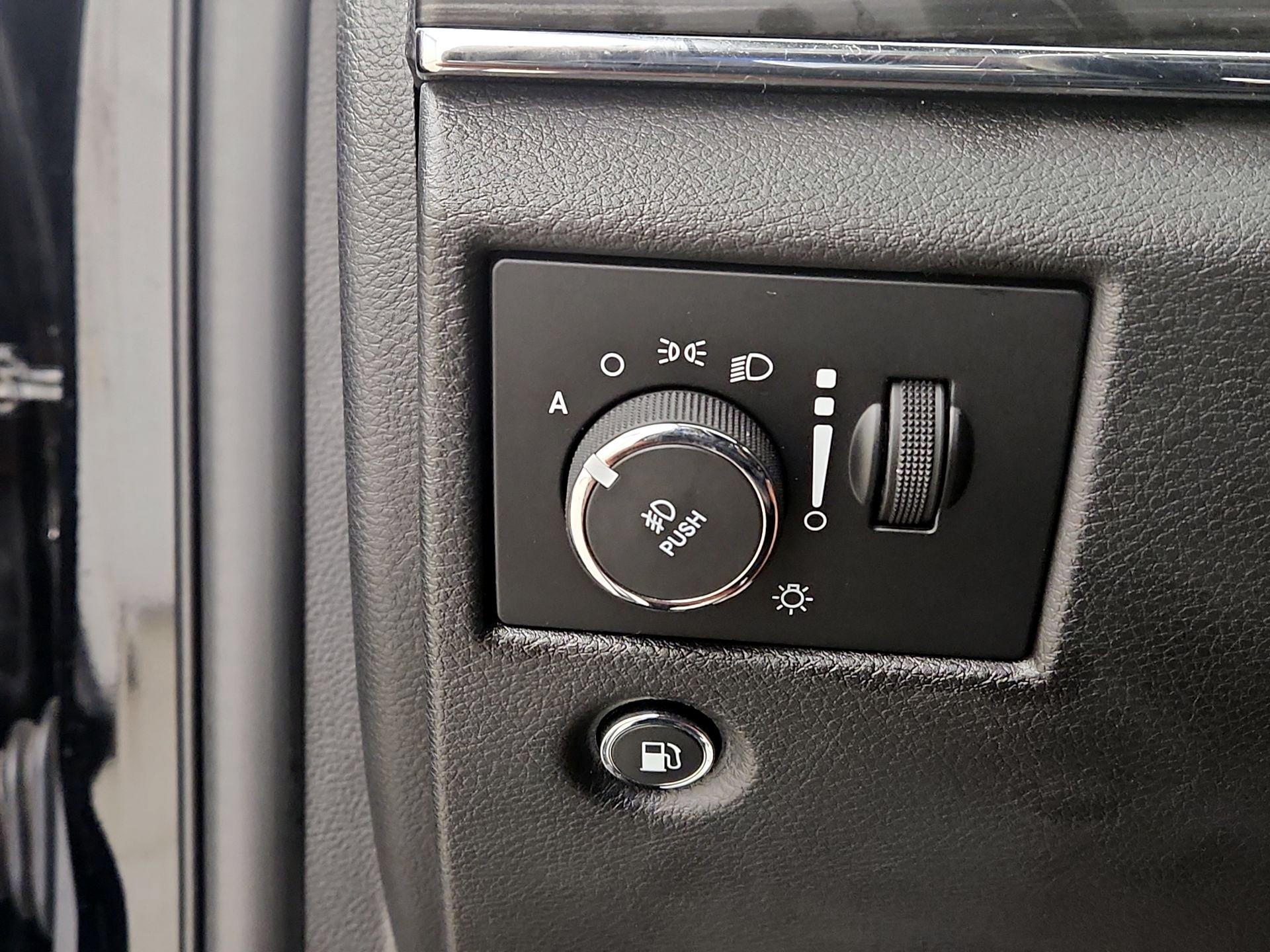 Thumbnail: 2021 Jeep Grand Cherokee - 13
