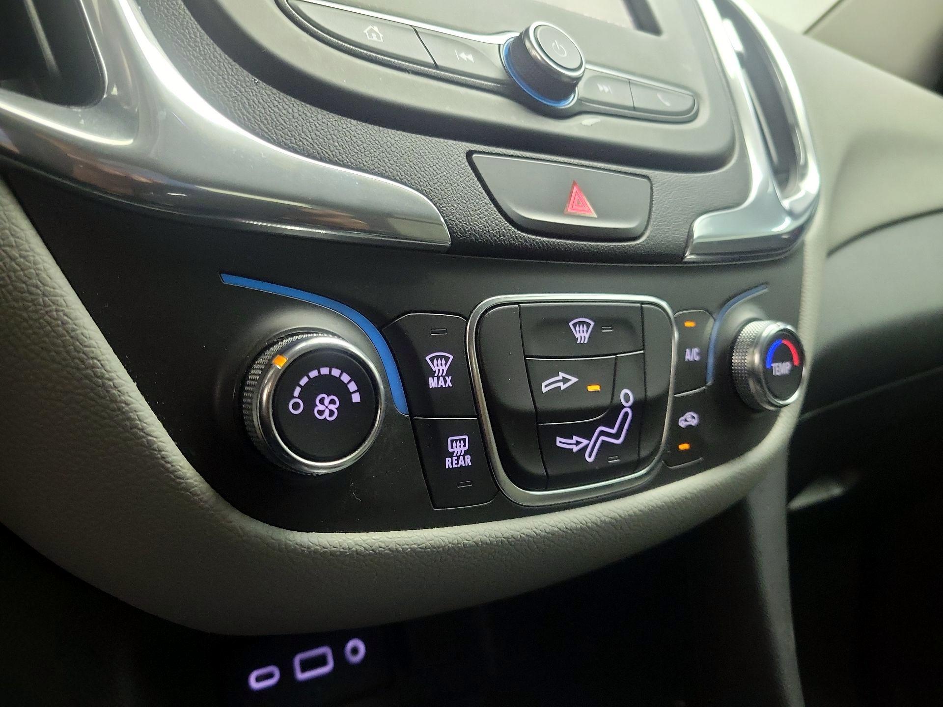 Thumbnail: 2019 Chevrolet Equinox - 16