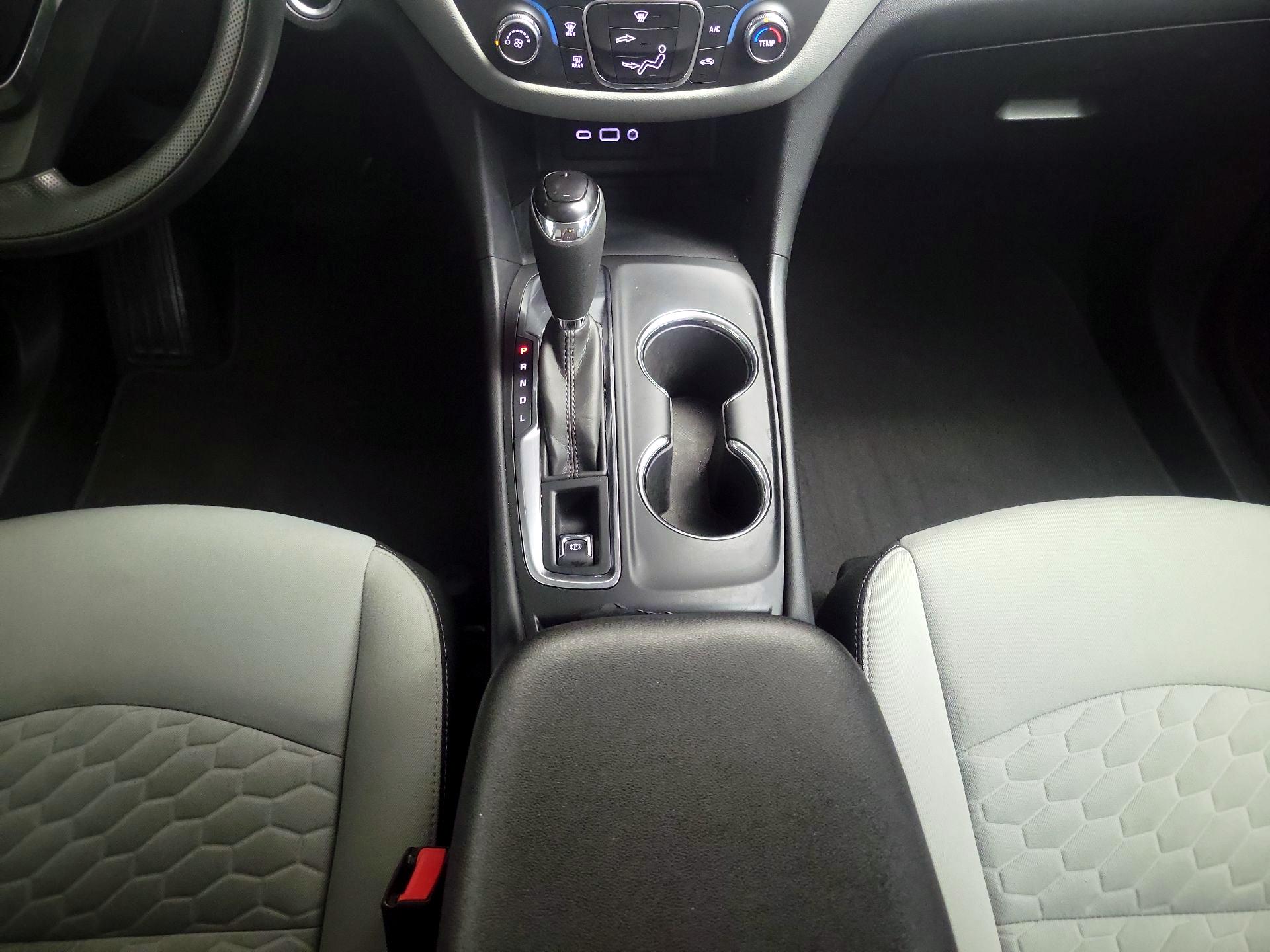 Thumbnail: 2019 Chevrolet Equinox - 17