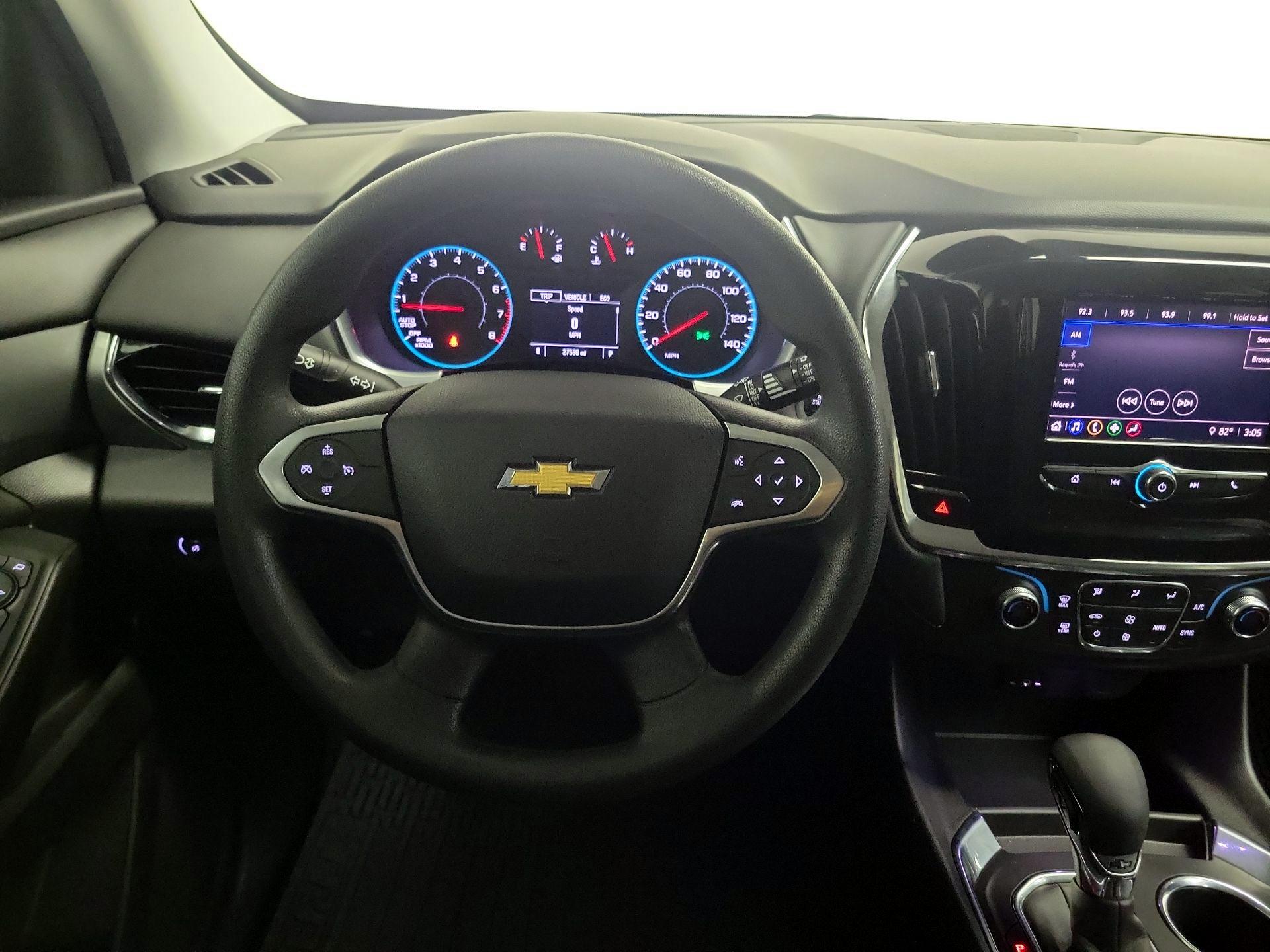Thumbnail: 2021 Chevrolet Traverse - 10