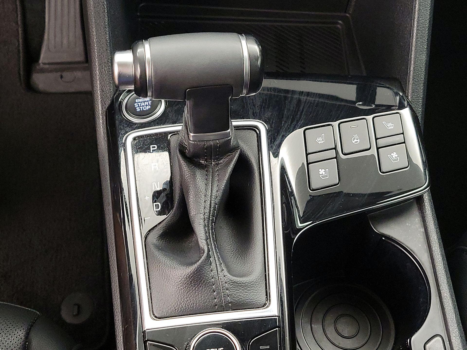 Thumbnail: 2023 Kia Sportage - 18