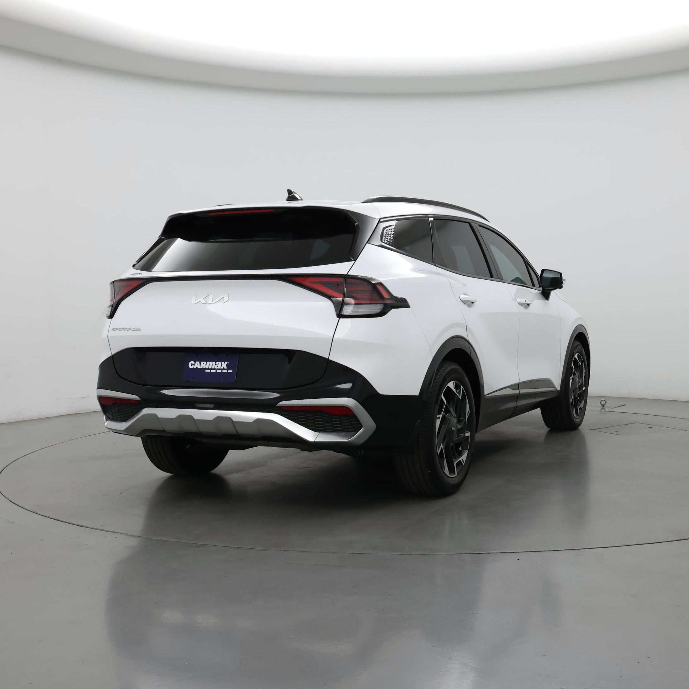 Thumbnail: 2023 Kia Sportage - 8