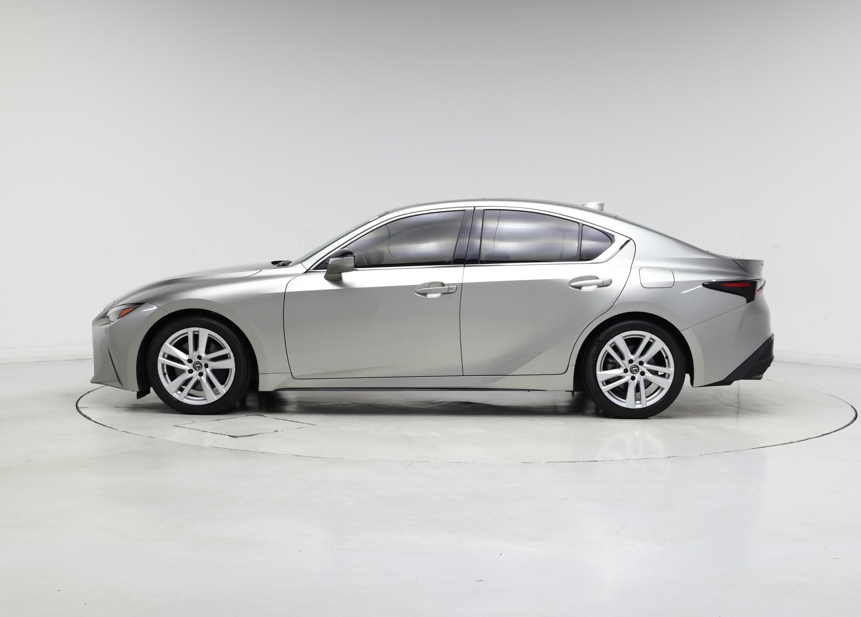 Thumbnail: 2023 Lexus IS - 3