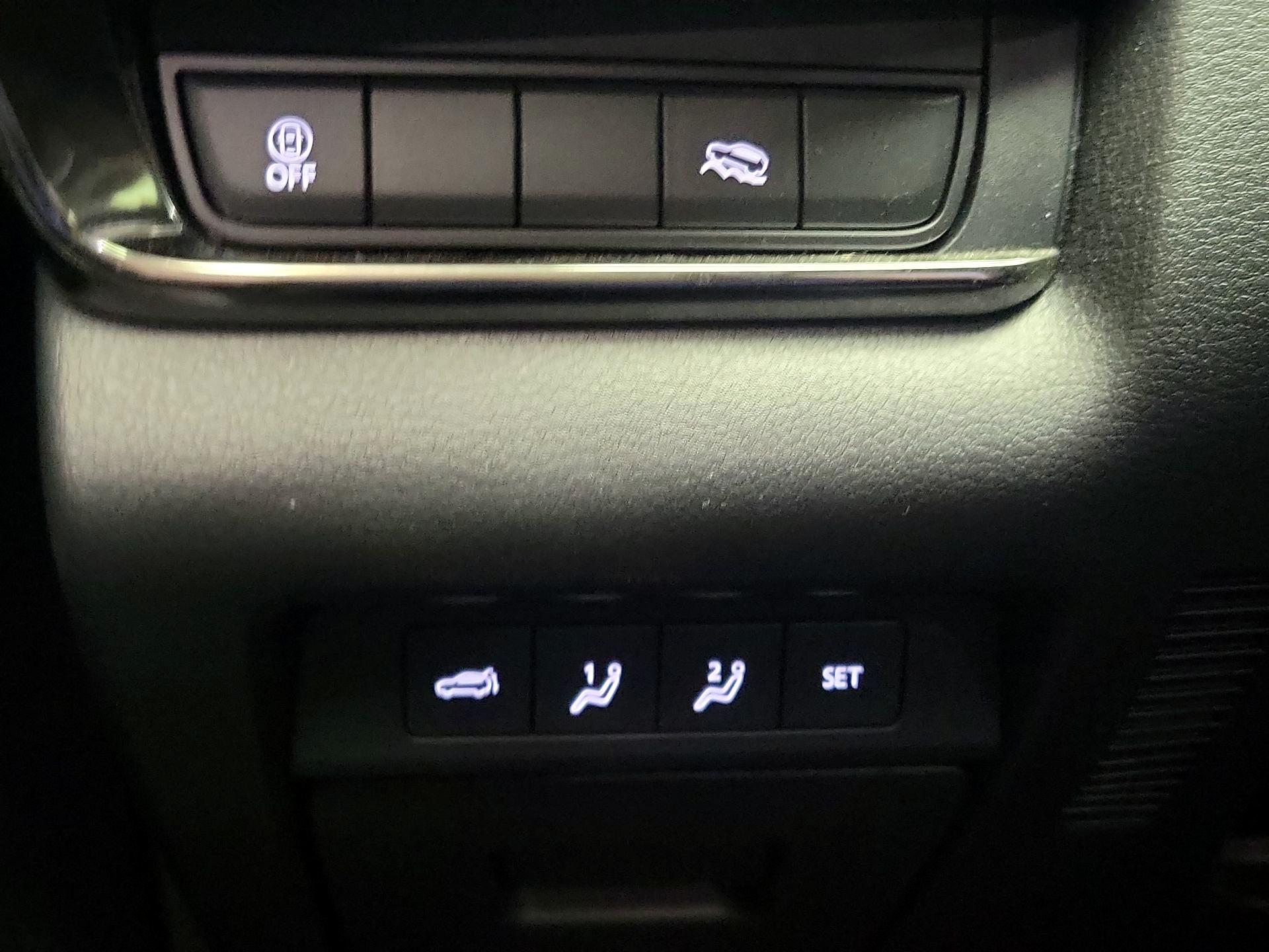 Thumbnail: 2023 Mazda CX-30 - 13