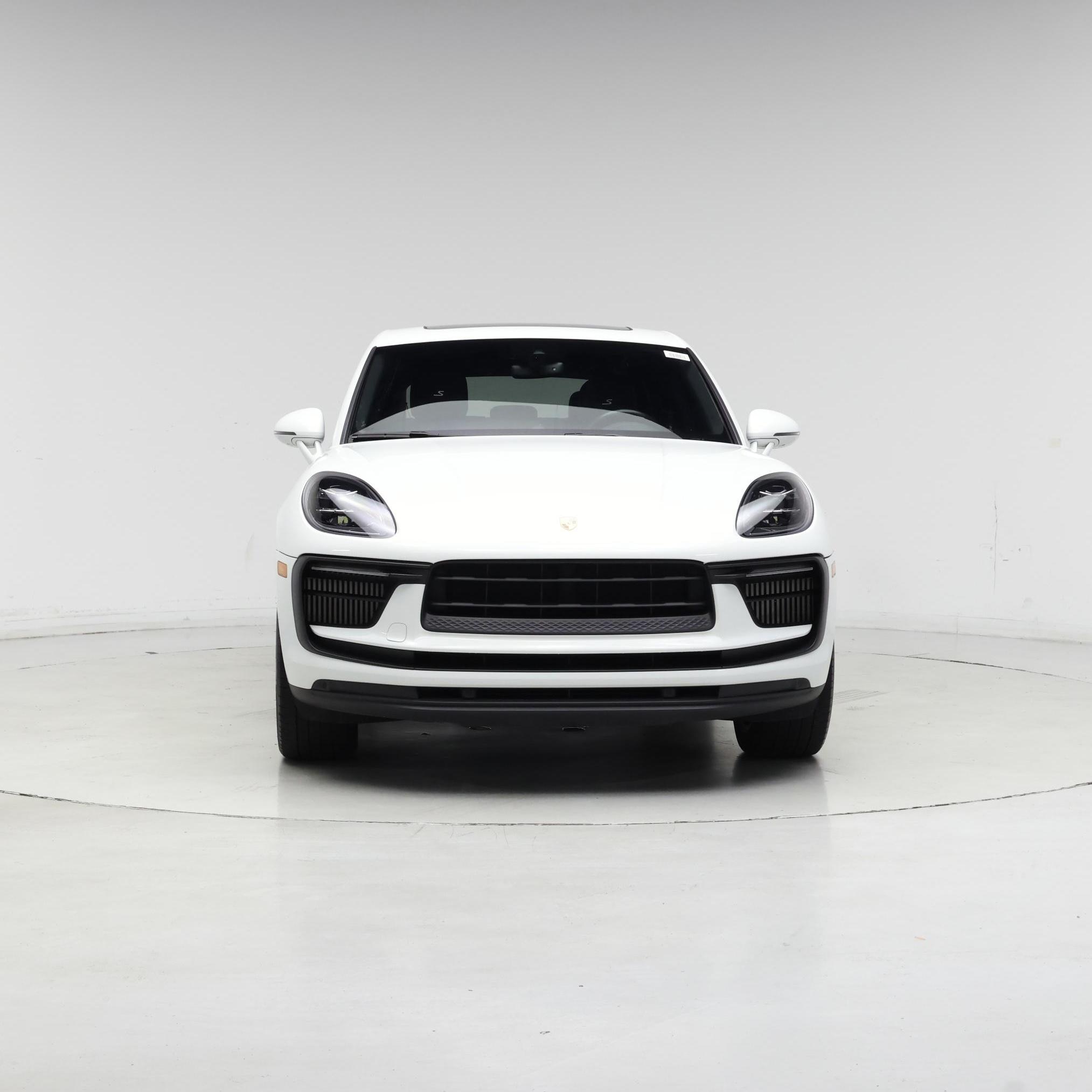 Thumbnail: 2022 Porsche Macan - 5