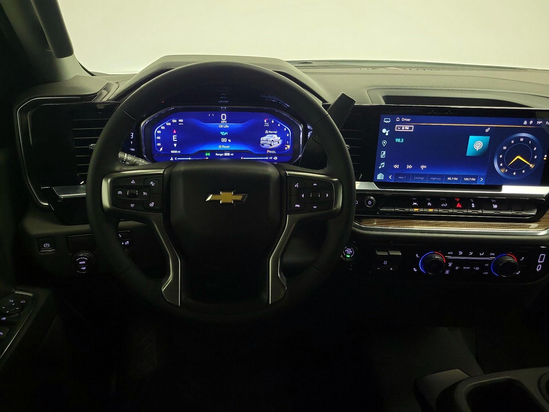 Thumbnail: 2023 Chevrolet Silverado 1500 - 10