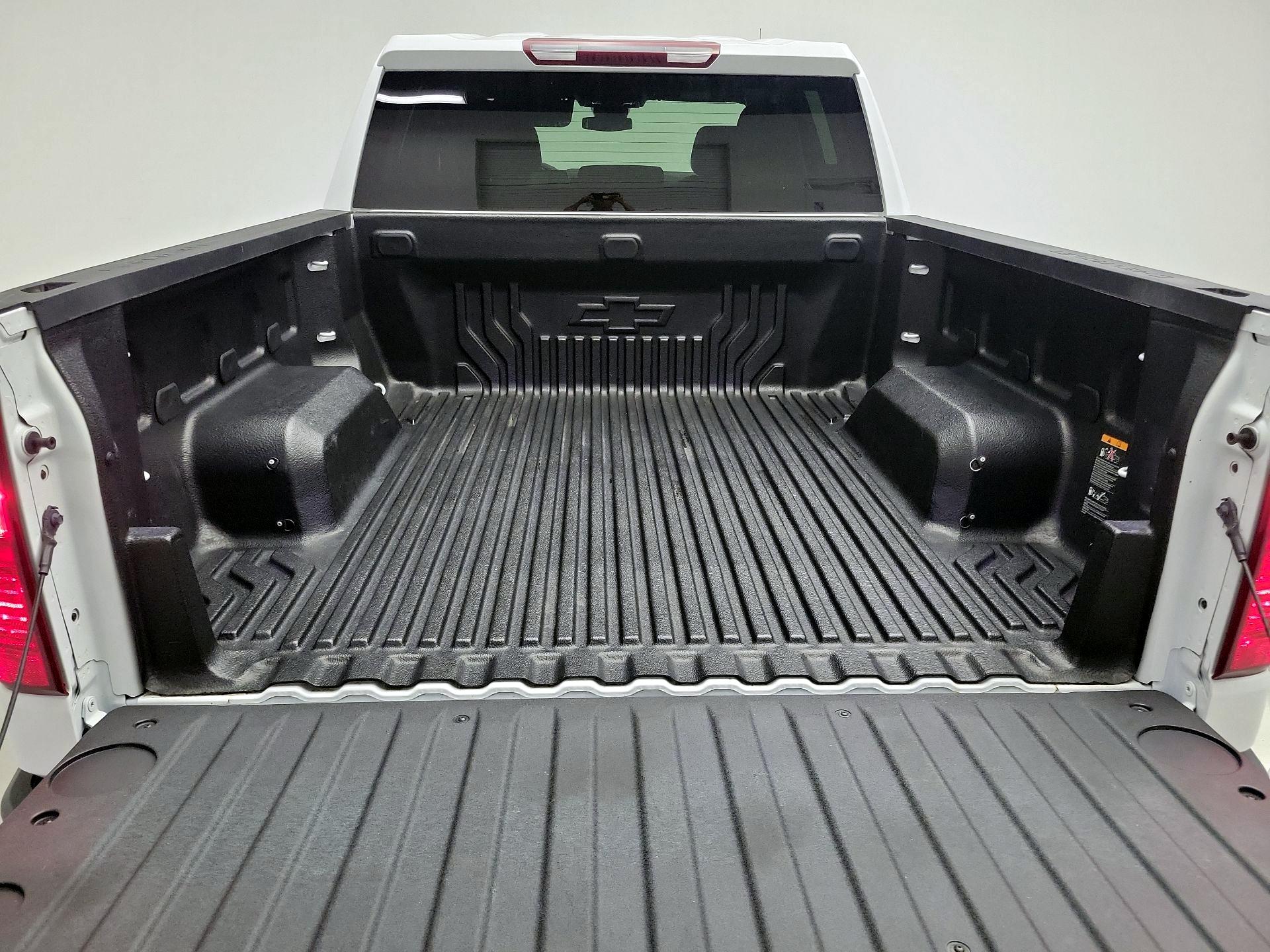 Thumbnail: 2023 Chevrolet Silverado 1500 - 20