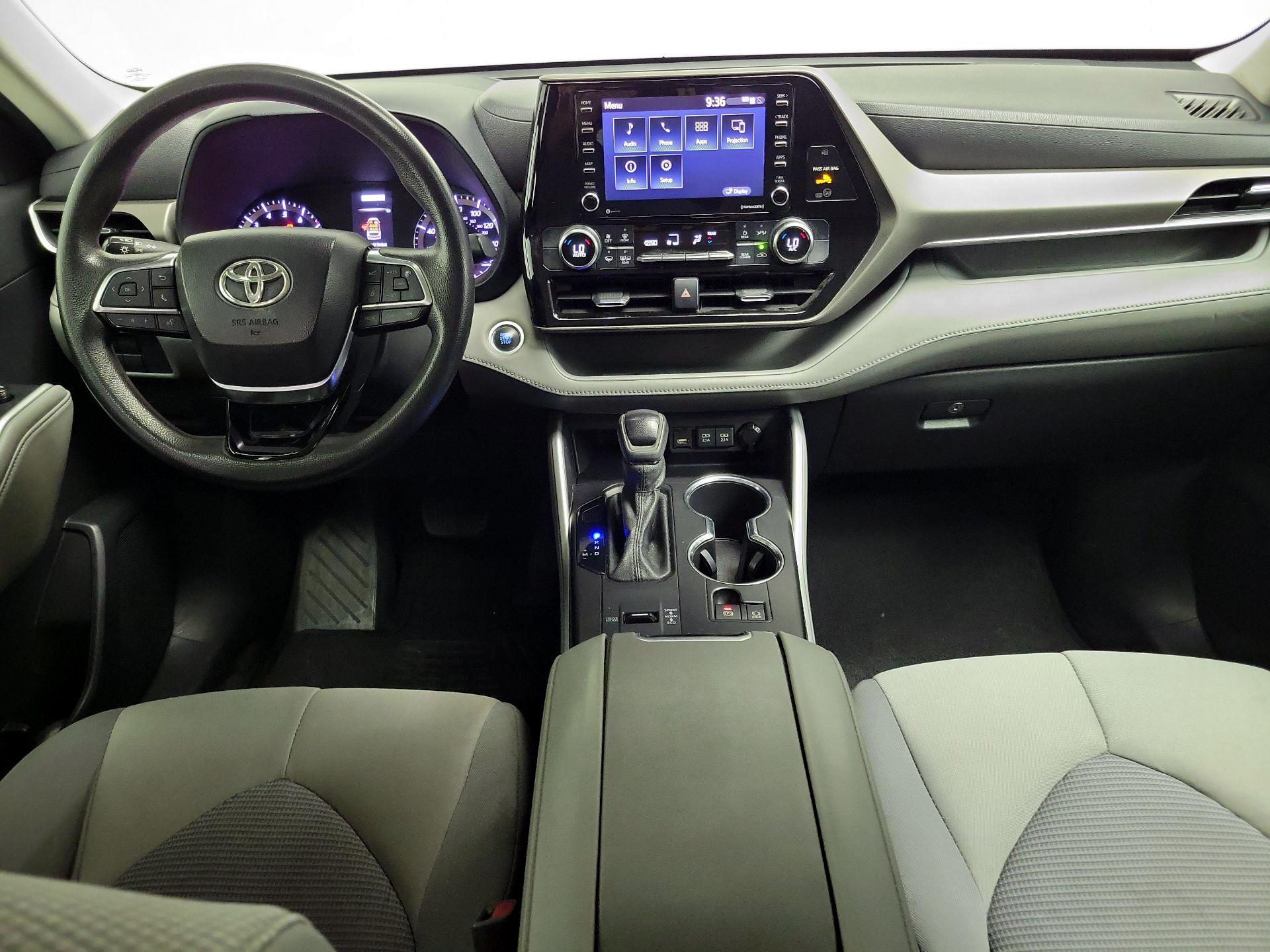 Thumbnail: 2021 Toyota Highlander - 9