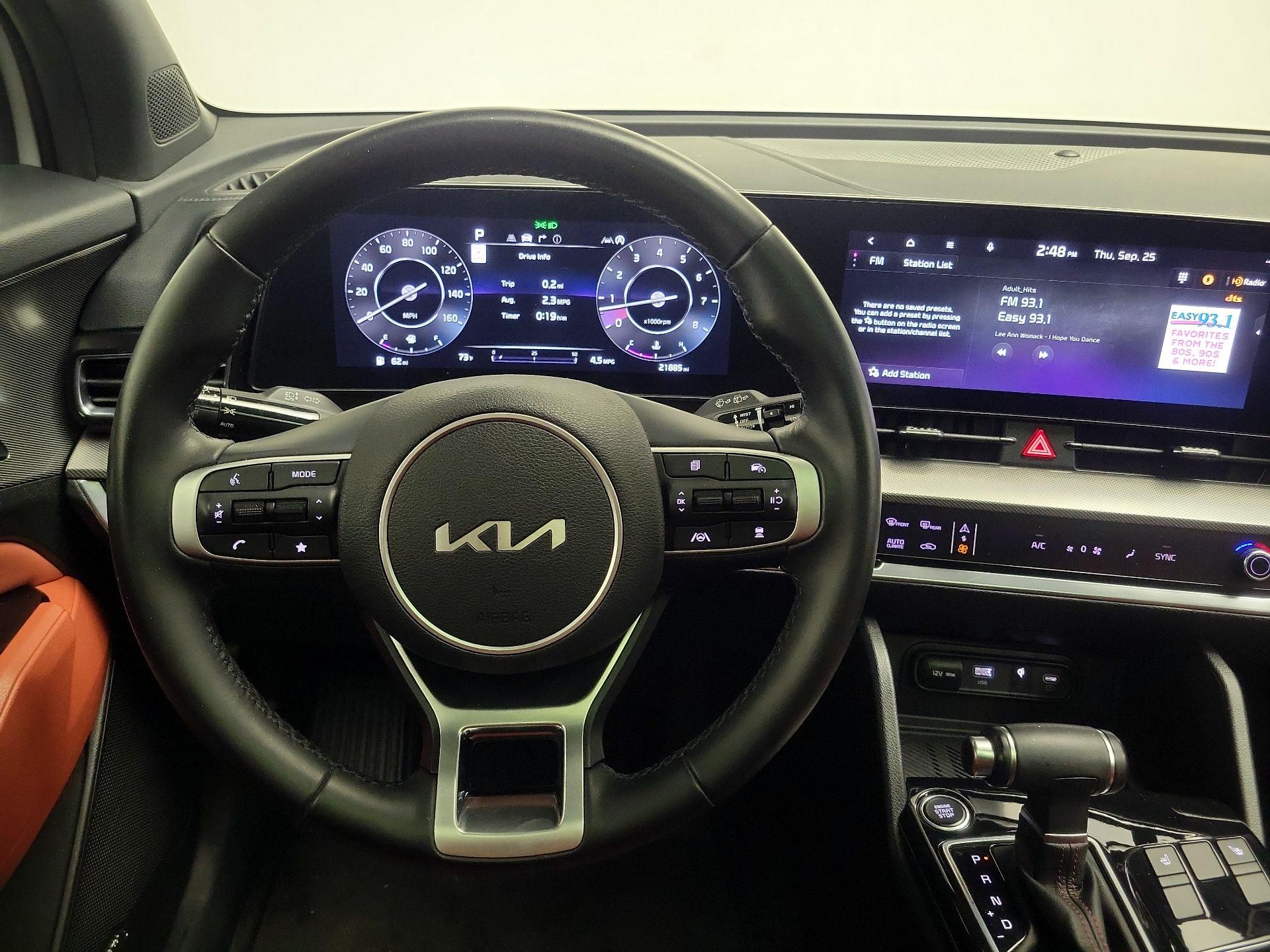 Thumbnail: 2023 Kia Sportage - 10