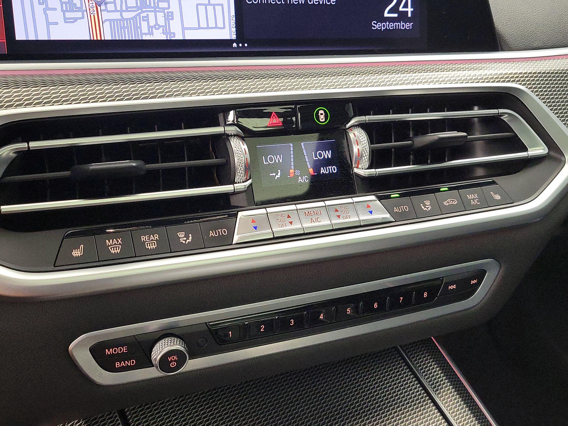 Thumbnail: 2021 BMW X5 - 17