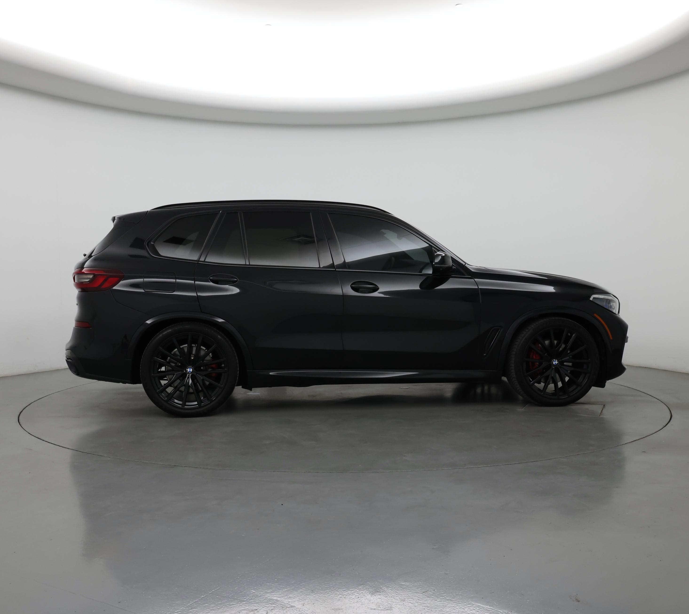Thumbnail: 2021 BMW X5 - 7
