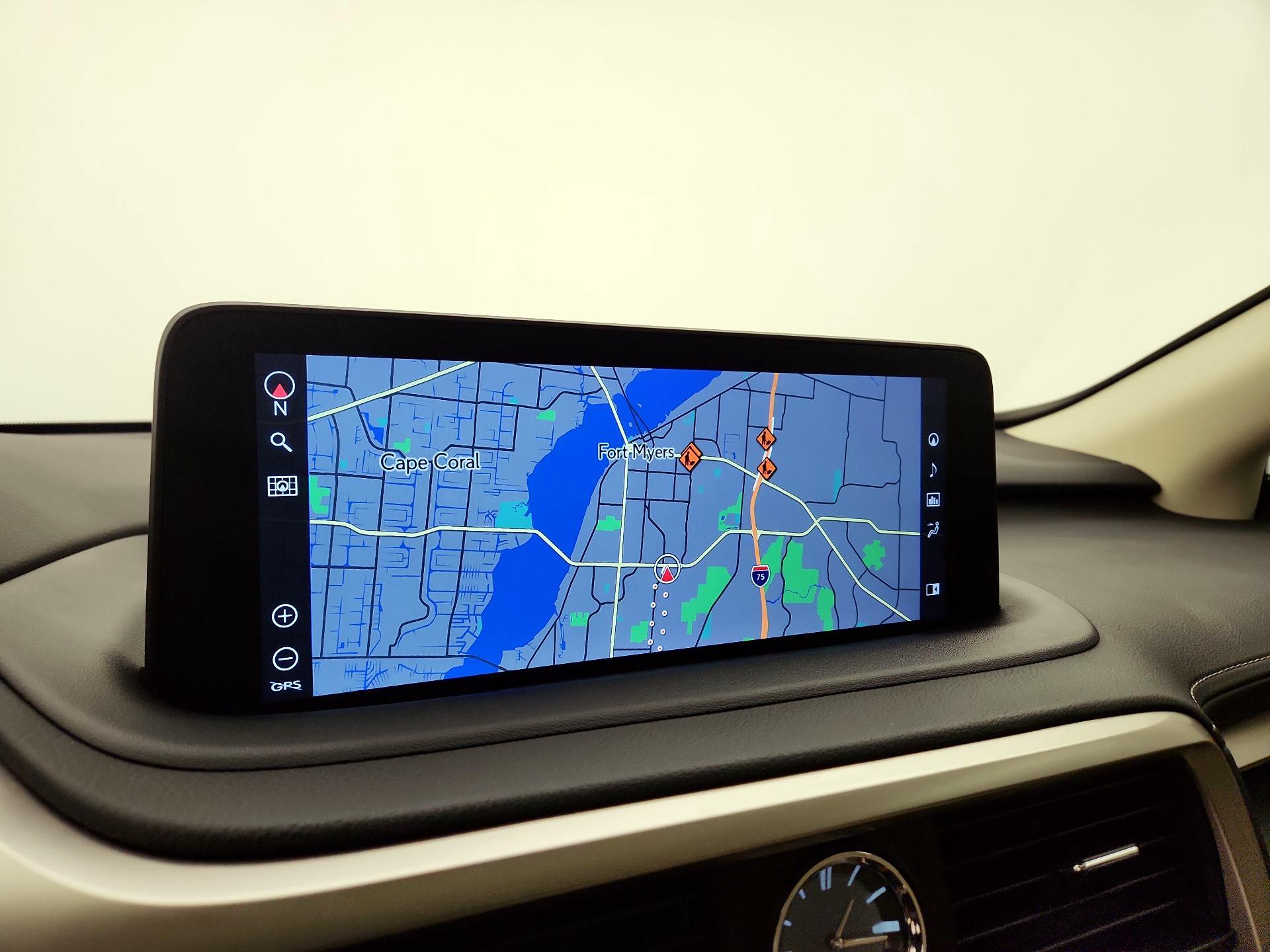 Thumbnail: 2022 Lexus RX - 14