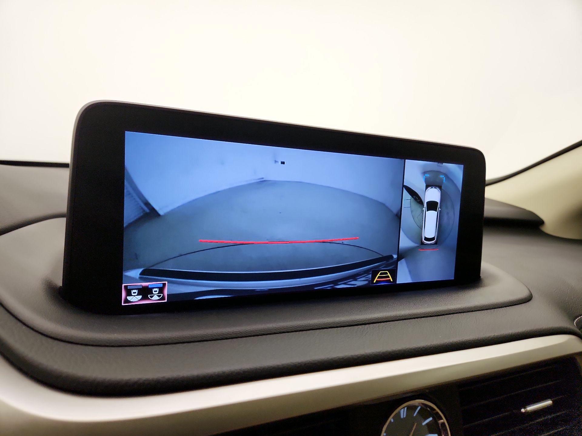 Thumbnail: 2022 Lexus RX - 15