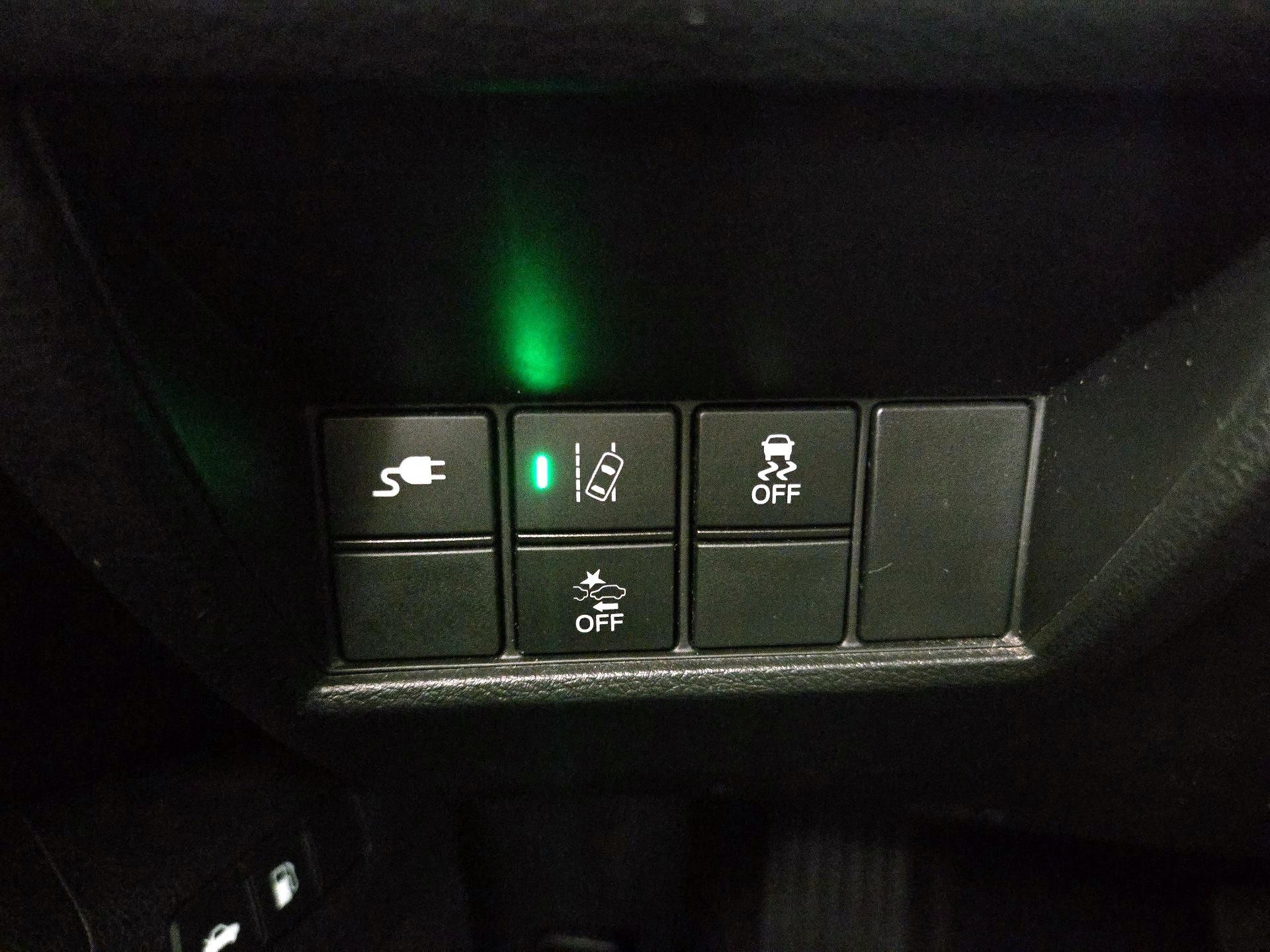 Thumbnail: 2018 Honda Clarity - 13