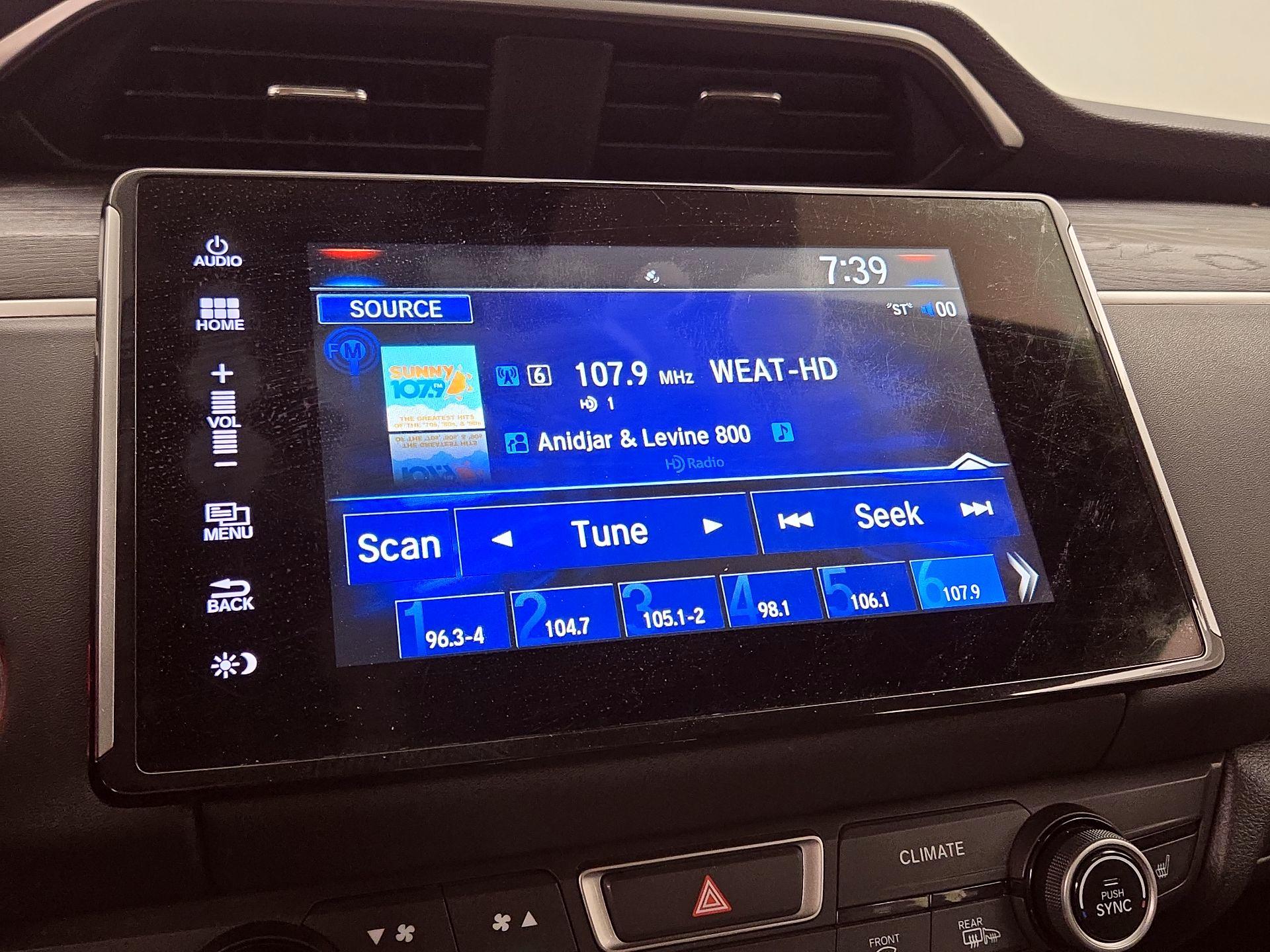 Thumbnail: 2018 Honda Clarity - 15