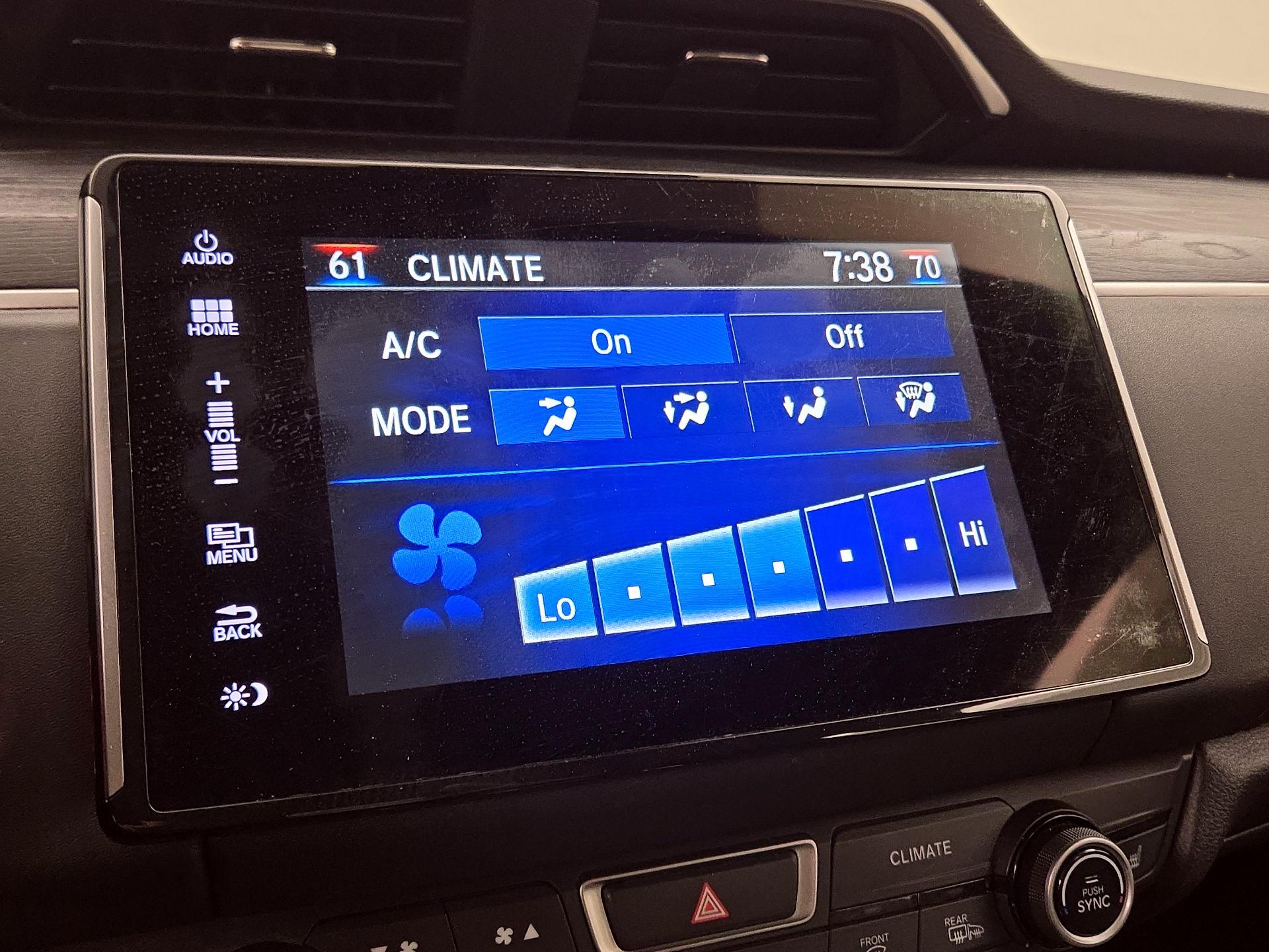 Thumbnail: 2018 Honda Clarity - 16